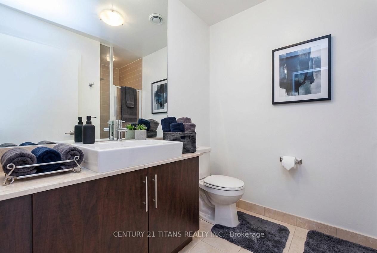 55 Bremner Boulevard 2807, Toronto, ON M5J 0A6 photo 5