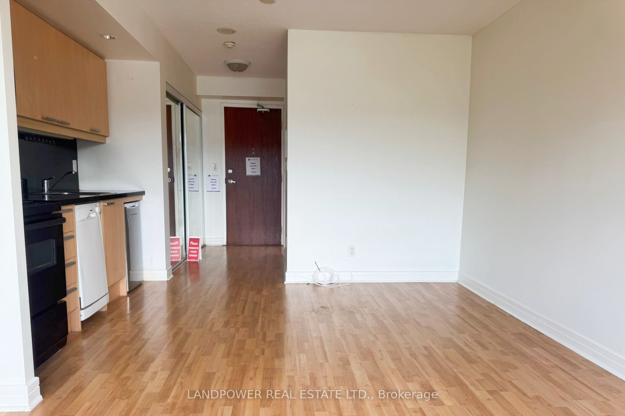 19 Avondale Avenue 312, Toronto, ON M2N 0A6 photo 5