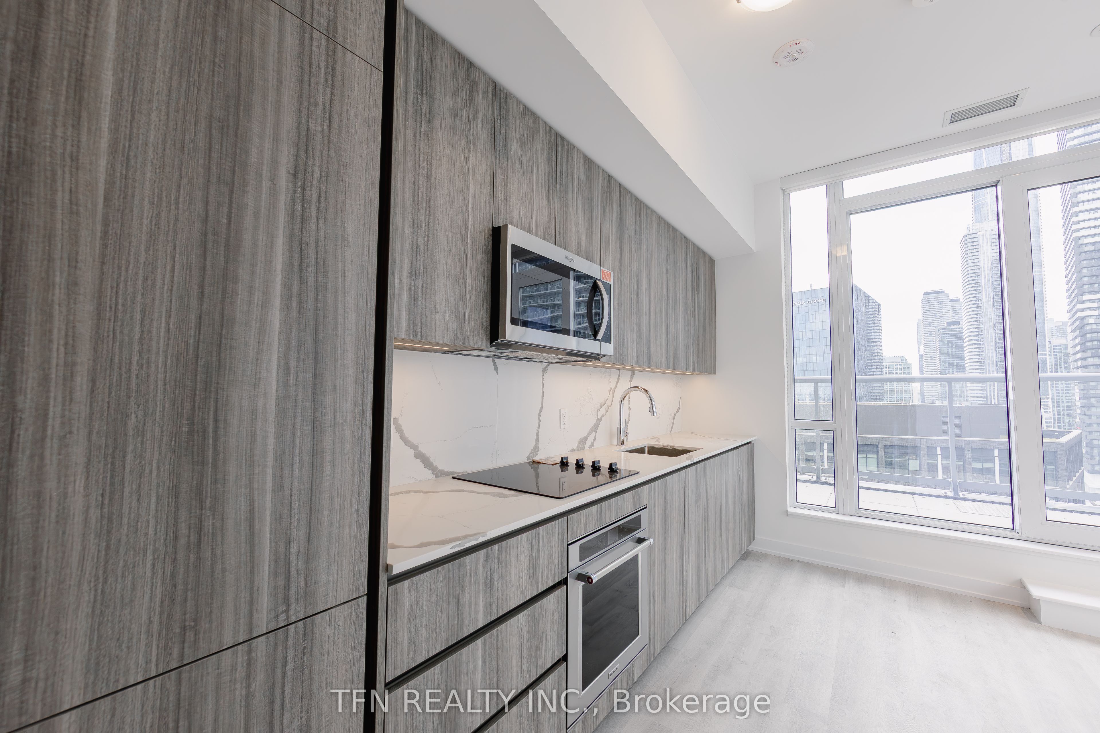 15 Richardson Street 2116, Toronto, ON M5A 0Y5 photo 4