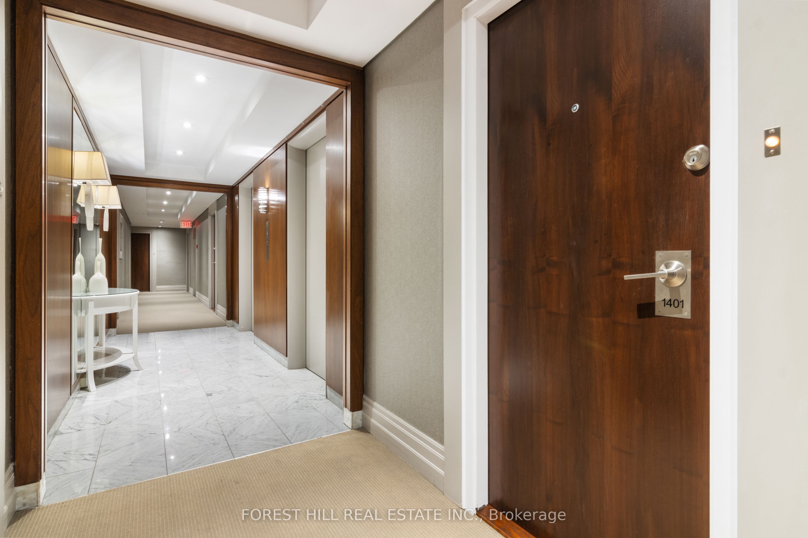 500 Avenue Road 1401, Toronto, ON M4V 2J6 photo 2