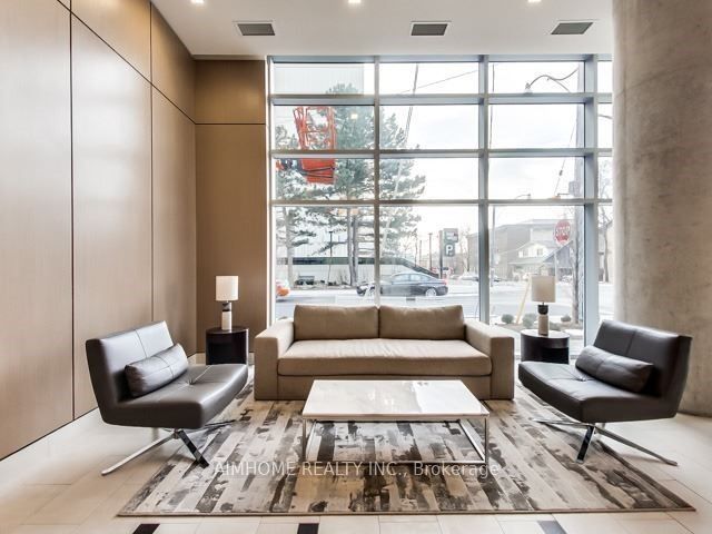 58 Orchard View Boulevard 808, Toronto, ON M4R 1B9 photo 3