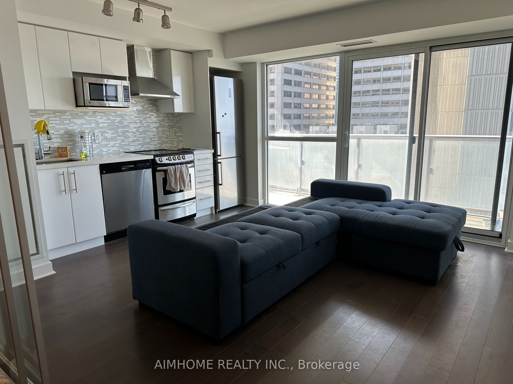 58 Orchard View Boulevard 808, Toronto, ON M4R 1B9 photo 5