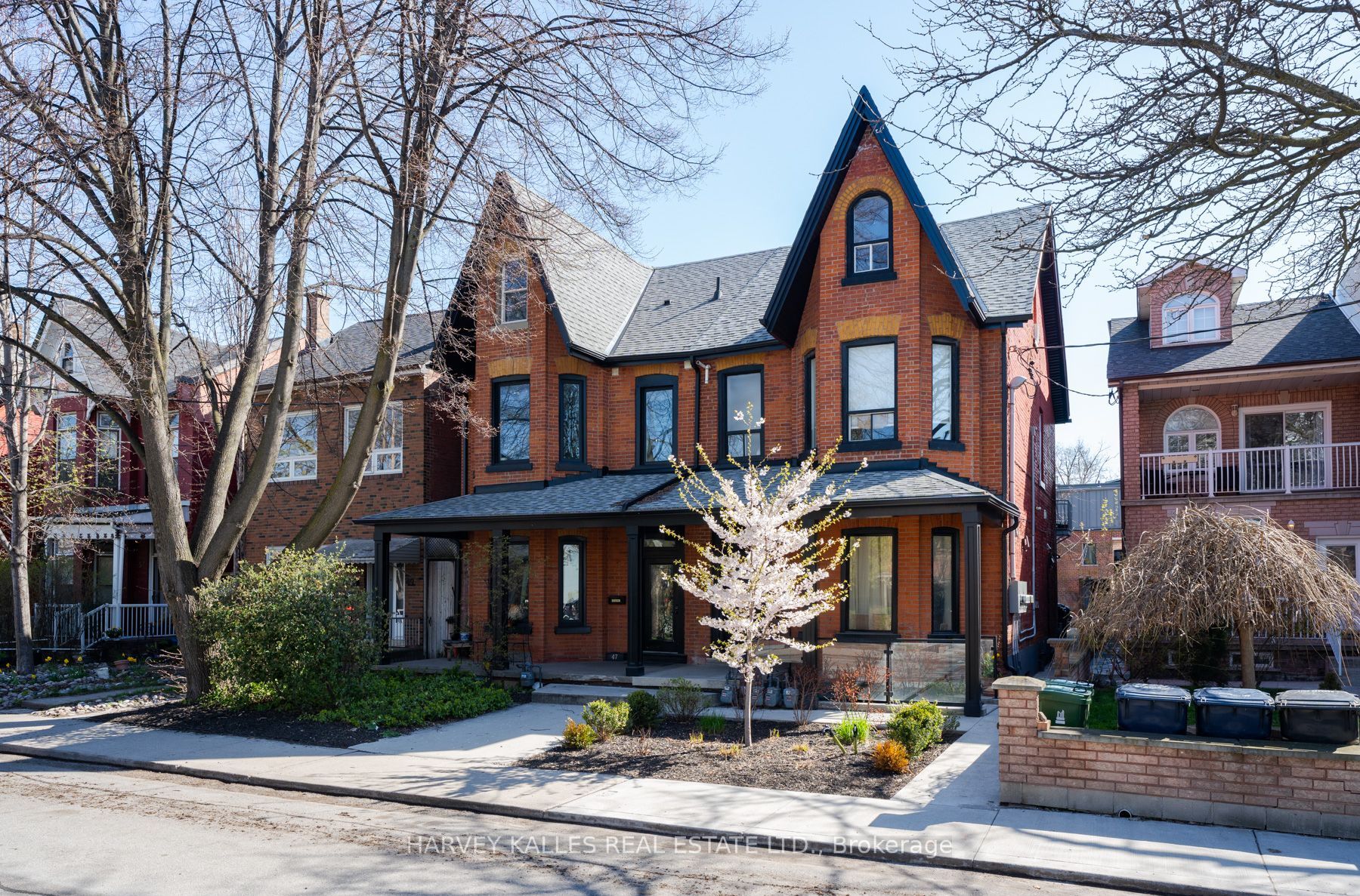 47 Northcote Avenue 3, Toronto, ON M6J 3K2 photo 2