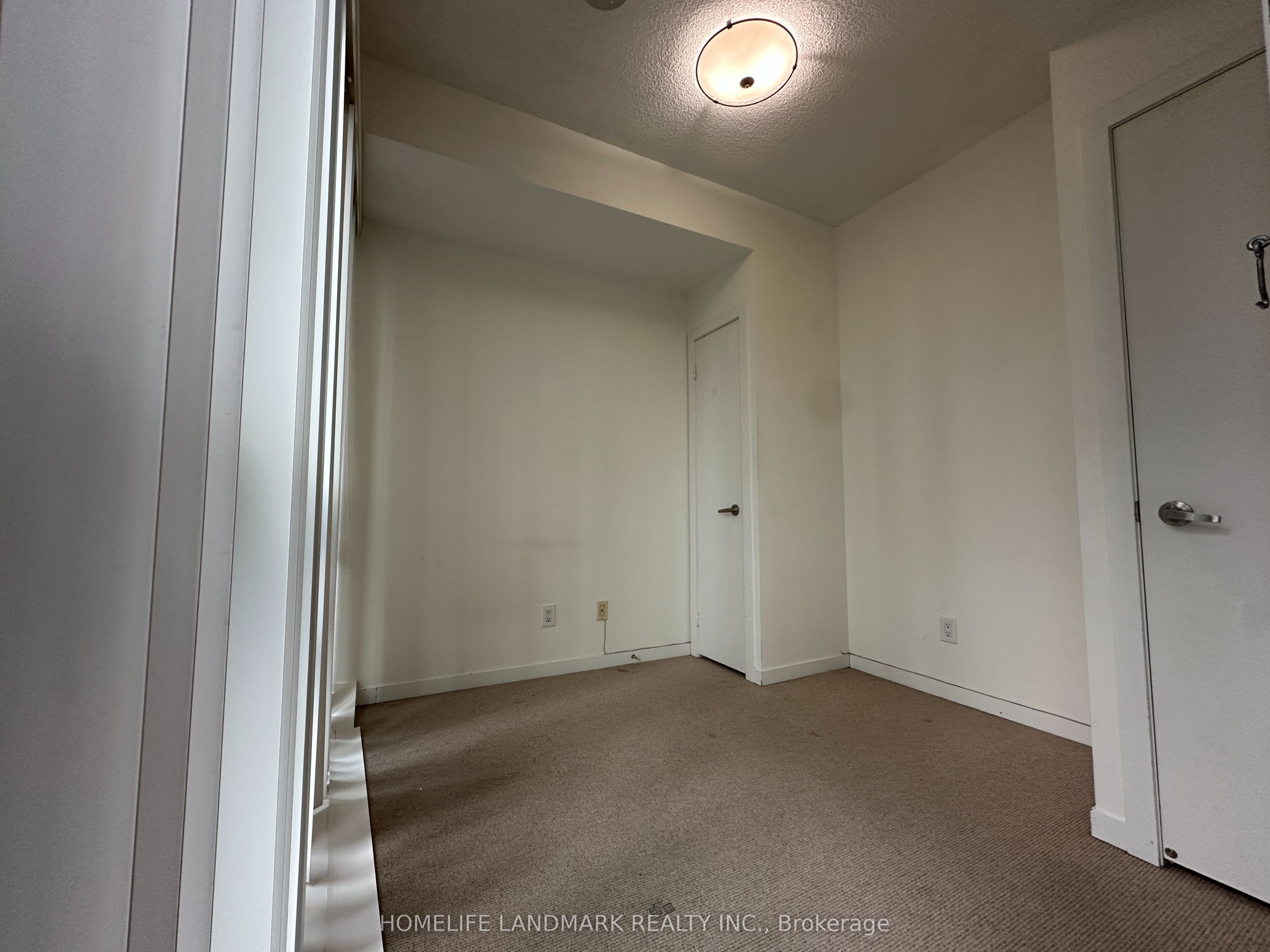65 Bremner Boulevard 2701, Toronto, ON M5J 0A7 photo 5