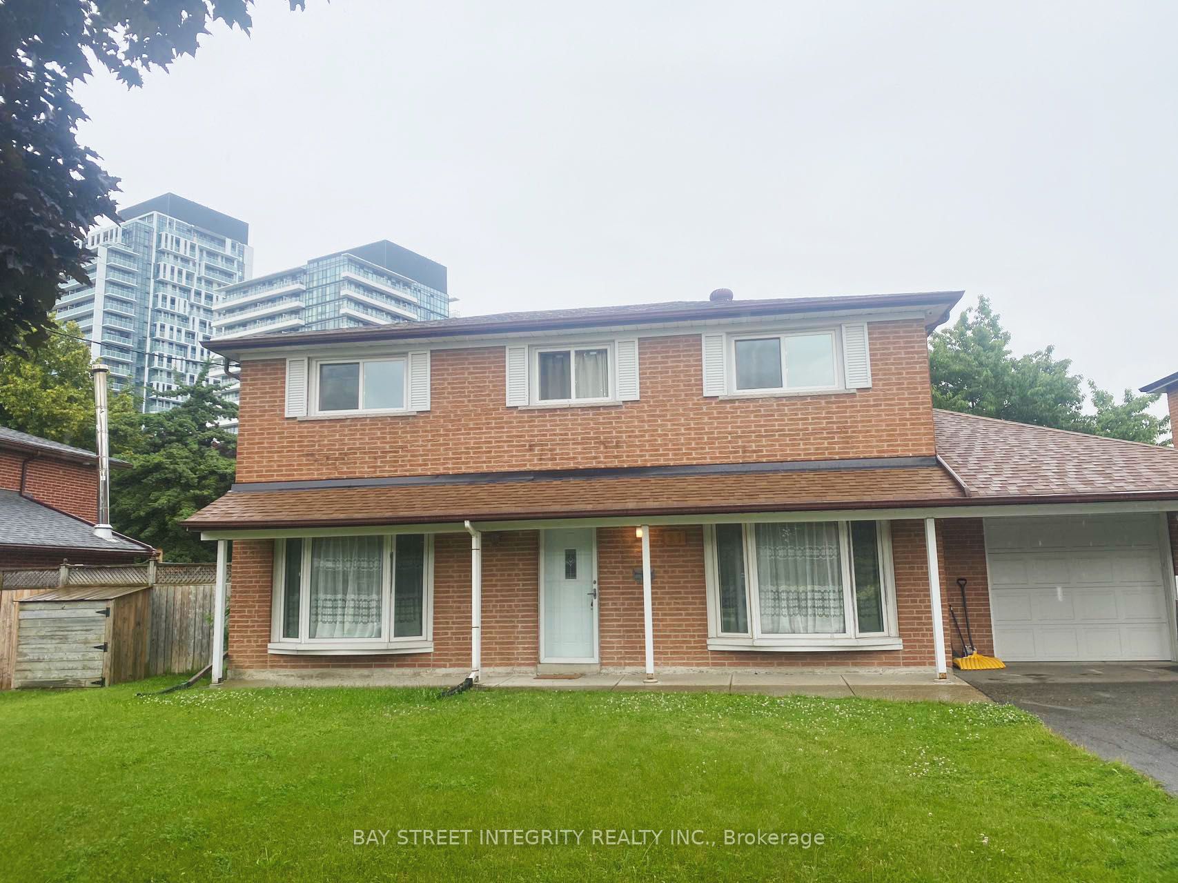 21 Kingslake Road 1&2 Fl, Toronto, ON M2J 3E2