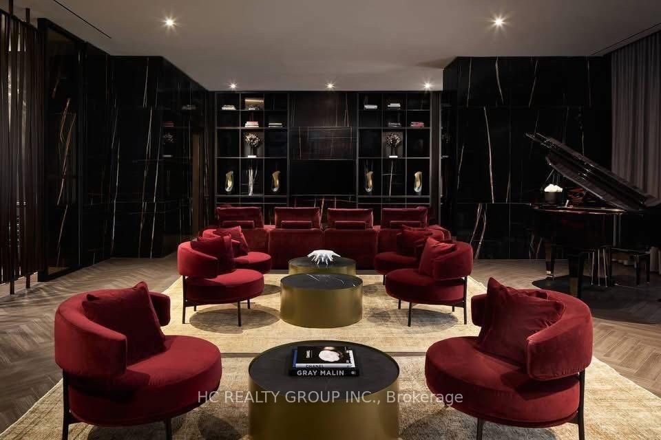 11 Yorkville Avenue E 1412, Toronto, ON M4W 0B7 photo 2