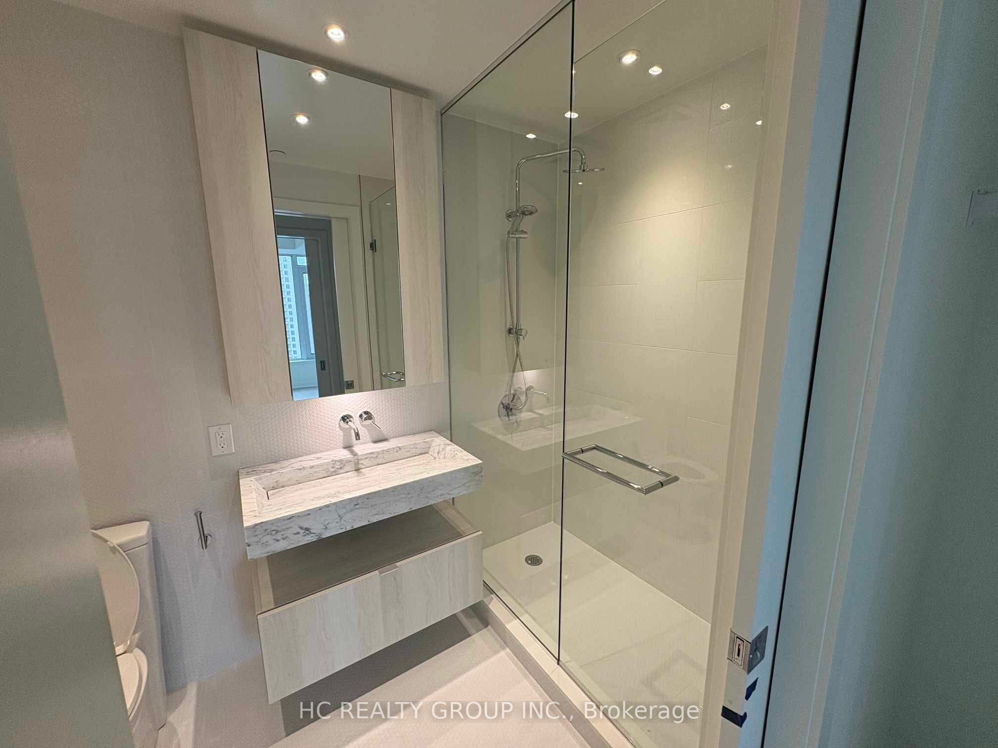 11 Yorkville Avenue E 1412, Toronto, ON M4W 0B7 photo 4