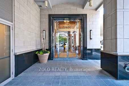763 Bay Street 4703, Toronto, ON M5G 2R3 photo 3