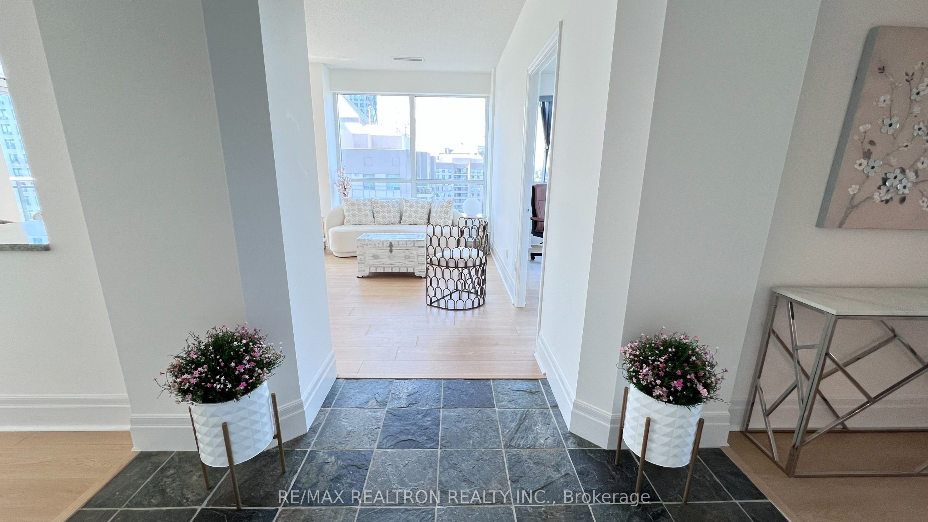 188 Doris Avenue PH02, Toronto, ON M2N 6Z5