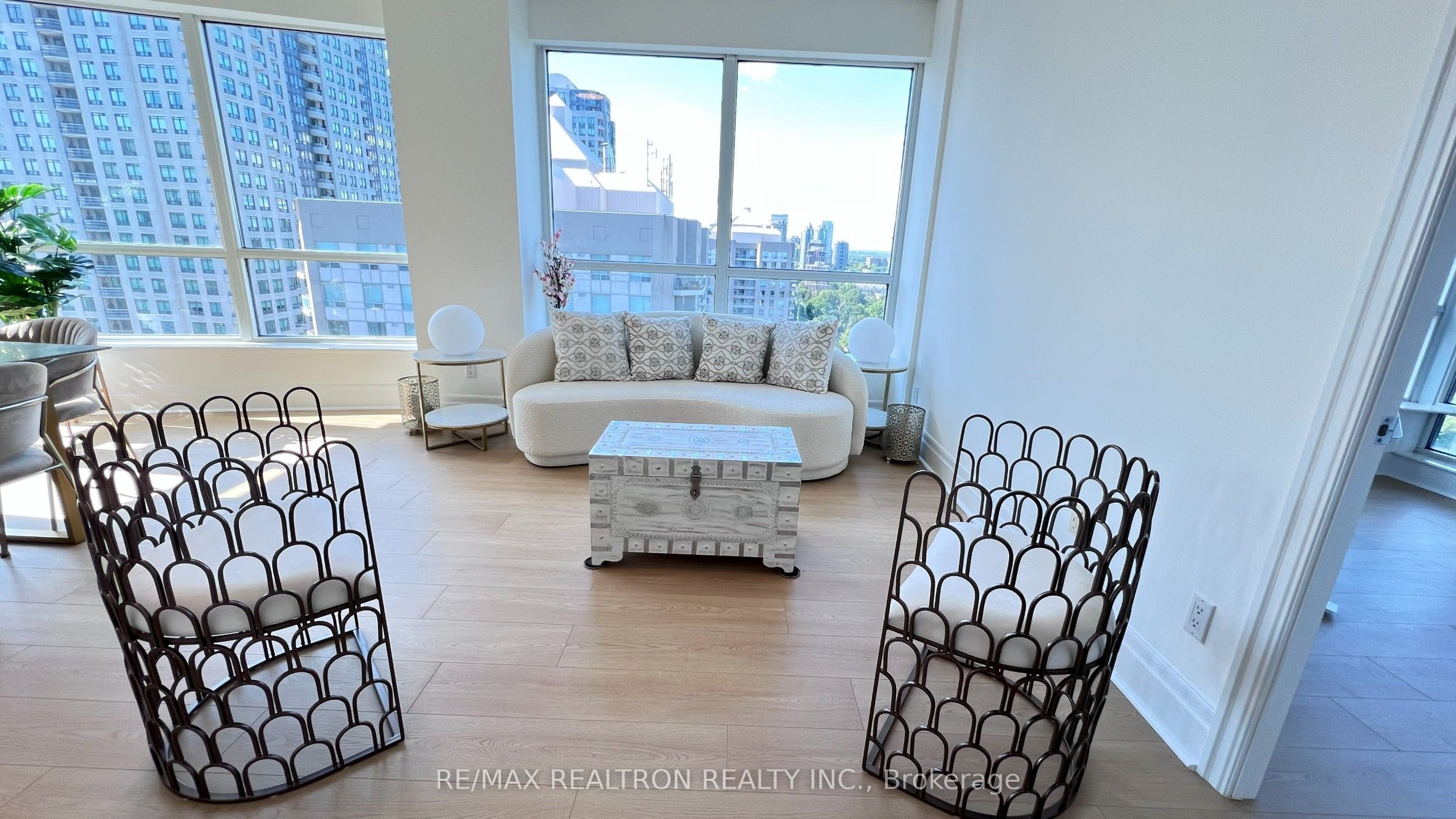188 Doris Avenue PH02, Toronto, ON M2N 6Z5 photo 5