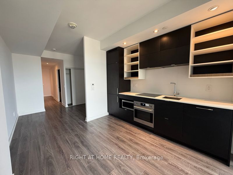 20 EDWARD Street 1917, Toronto, ON M5G 0C5 photo 4