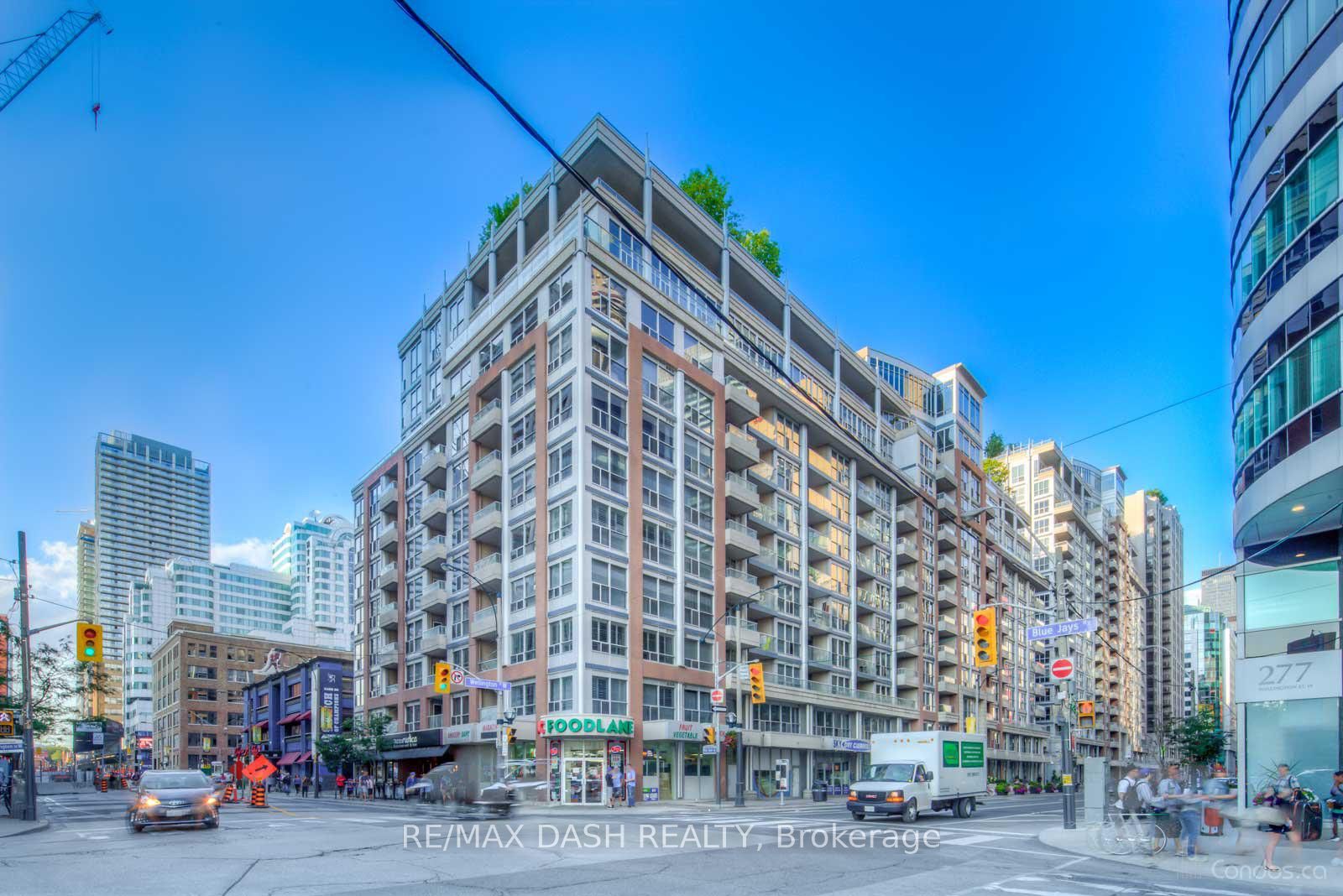 270 Wellington Street W 802, Toronto, ON M5V 3P5 photo 4