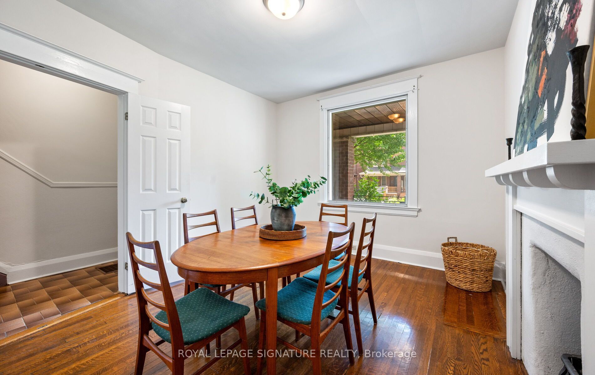 222 Melita Avenue, Toronto, ON M6G 2A2 photo 4