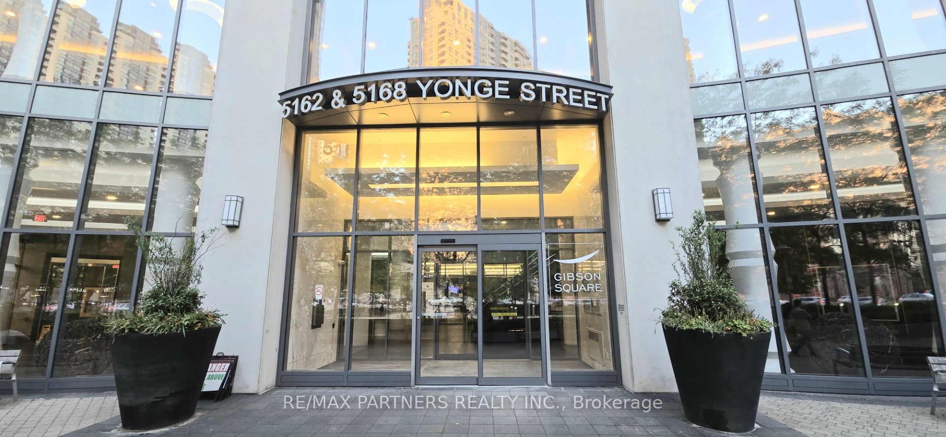 5162 Yonge Street 3110, Toronto, ON M2N 0E9