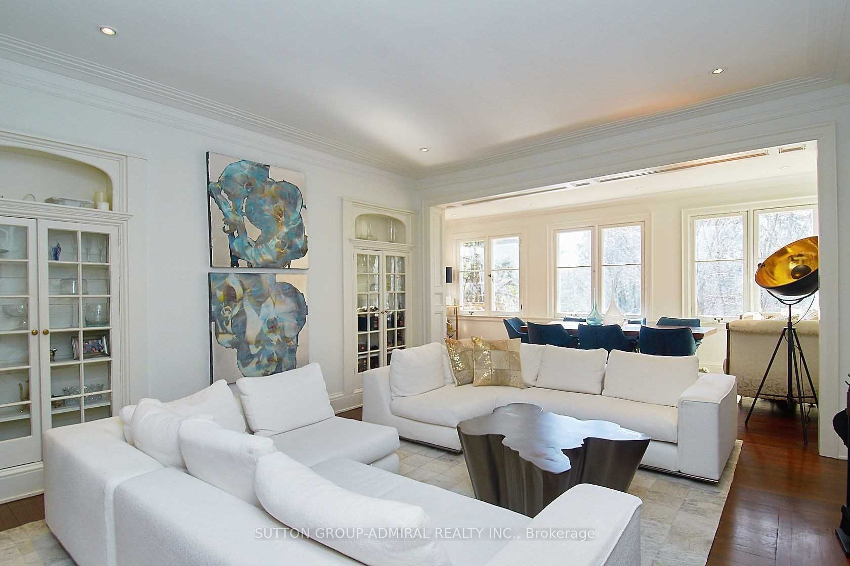 63 Highland Avenue, Toronto, ON M4W 2A2 photo 3
