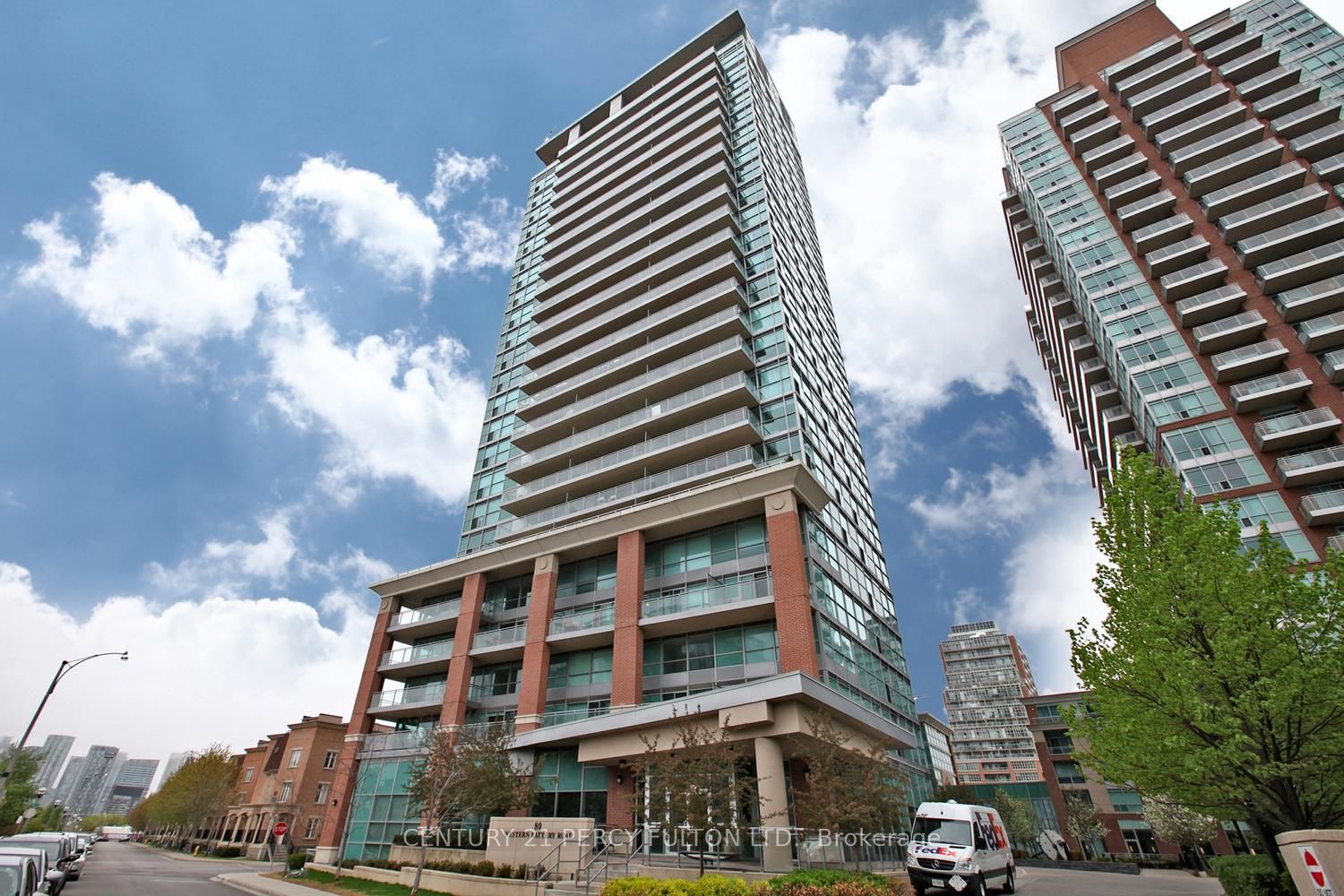 80 Western Battery Road 406, Toronto, ON M6K 3S1