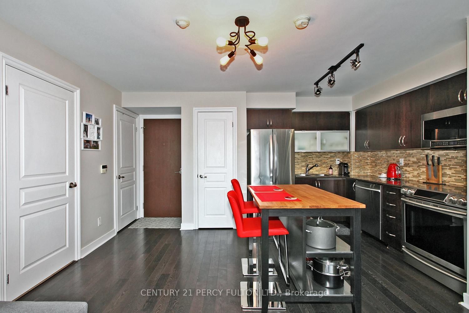 80 Western Battery Road 406, Toronto, ON M6K 3S1 photo 4