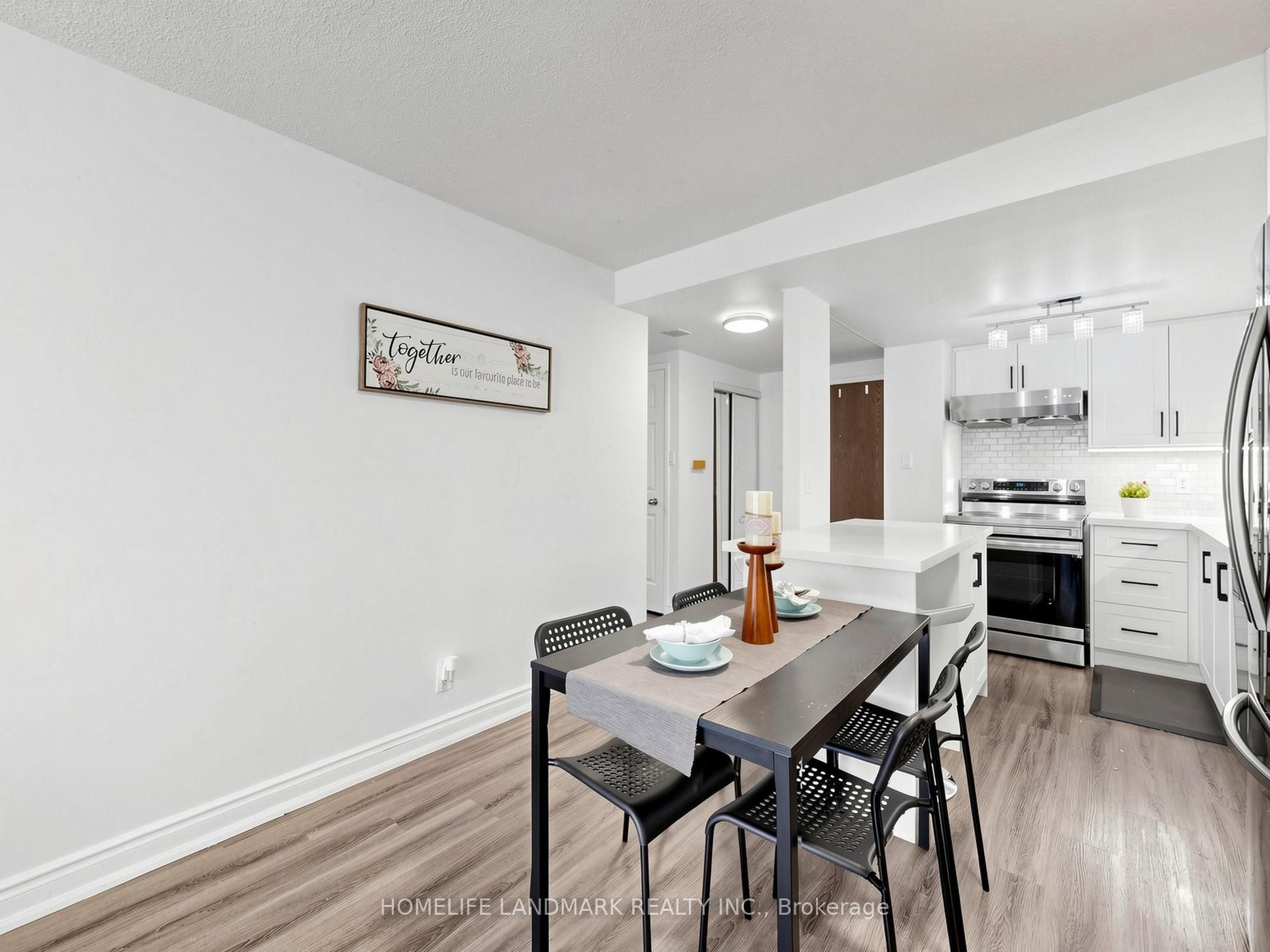 44 Gerrard Street W 1507, Toronto, ON M5G 2K2 photo 3