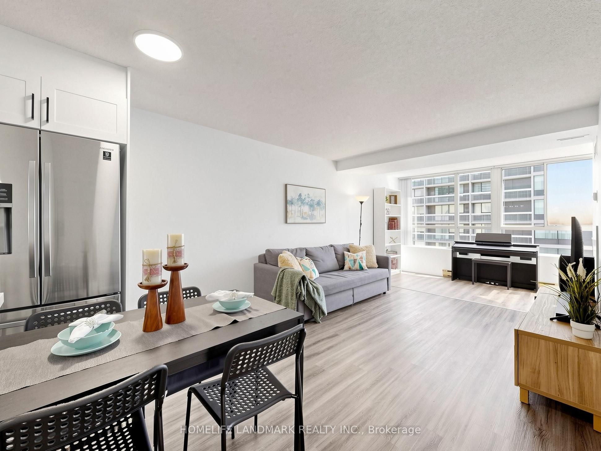 44 Gerrard Street W 1507, Toronto, ON M5G 2K2 photo 4