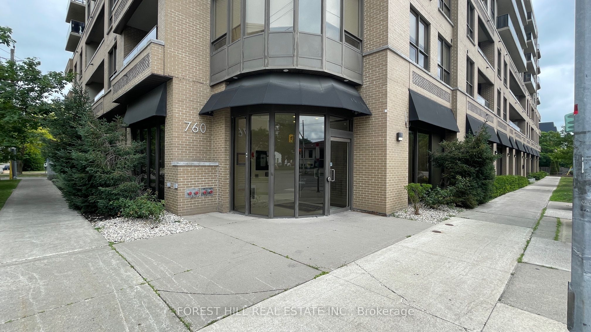 760 SHEPPARD Avenue W 502, Toronto, ON M3H 0B3 photo 2