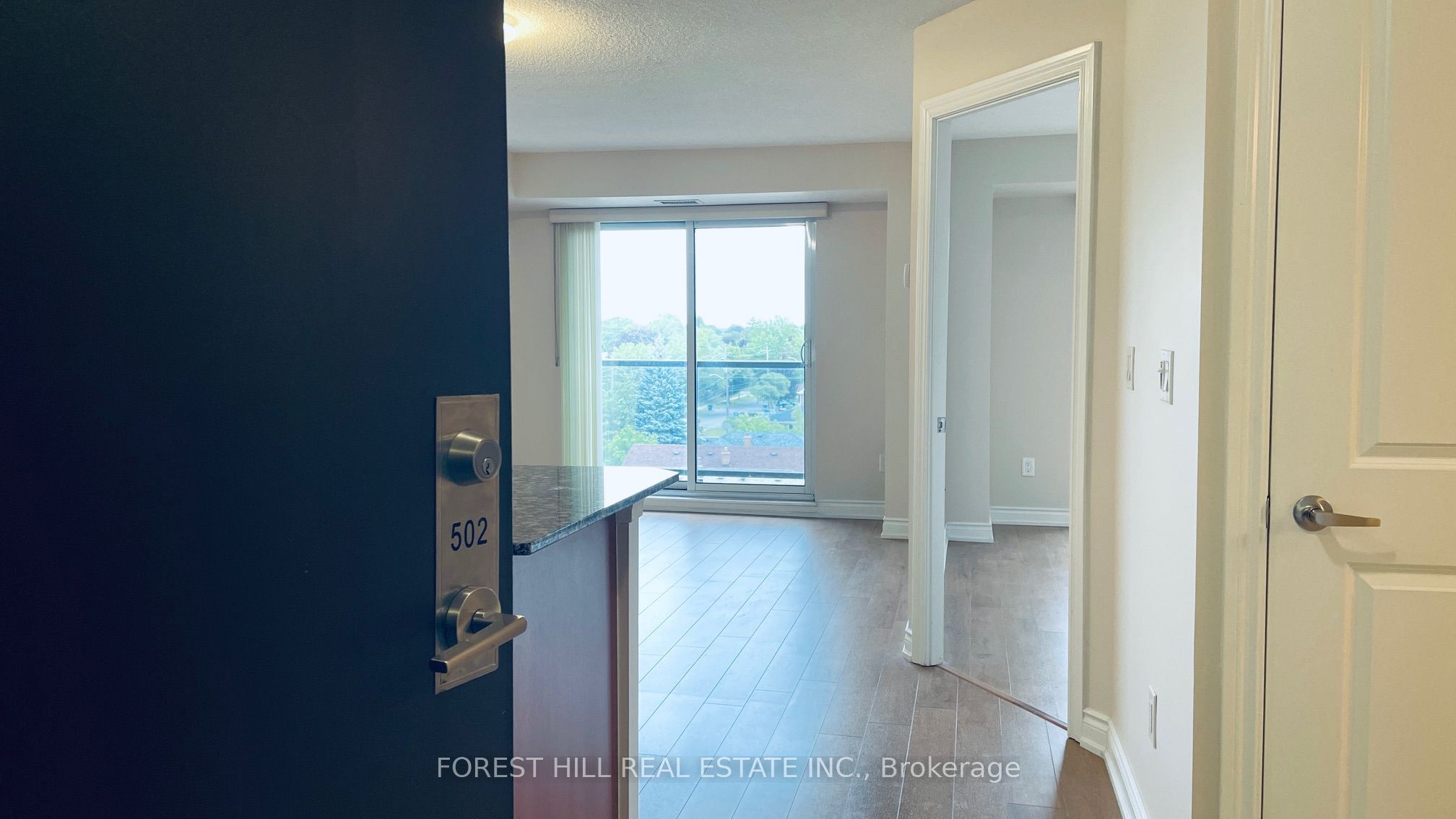 760 SHEPPARD Avenue W 502, Toronto, ON M3H 0B3 photo 5