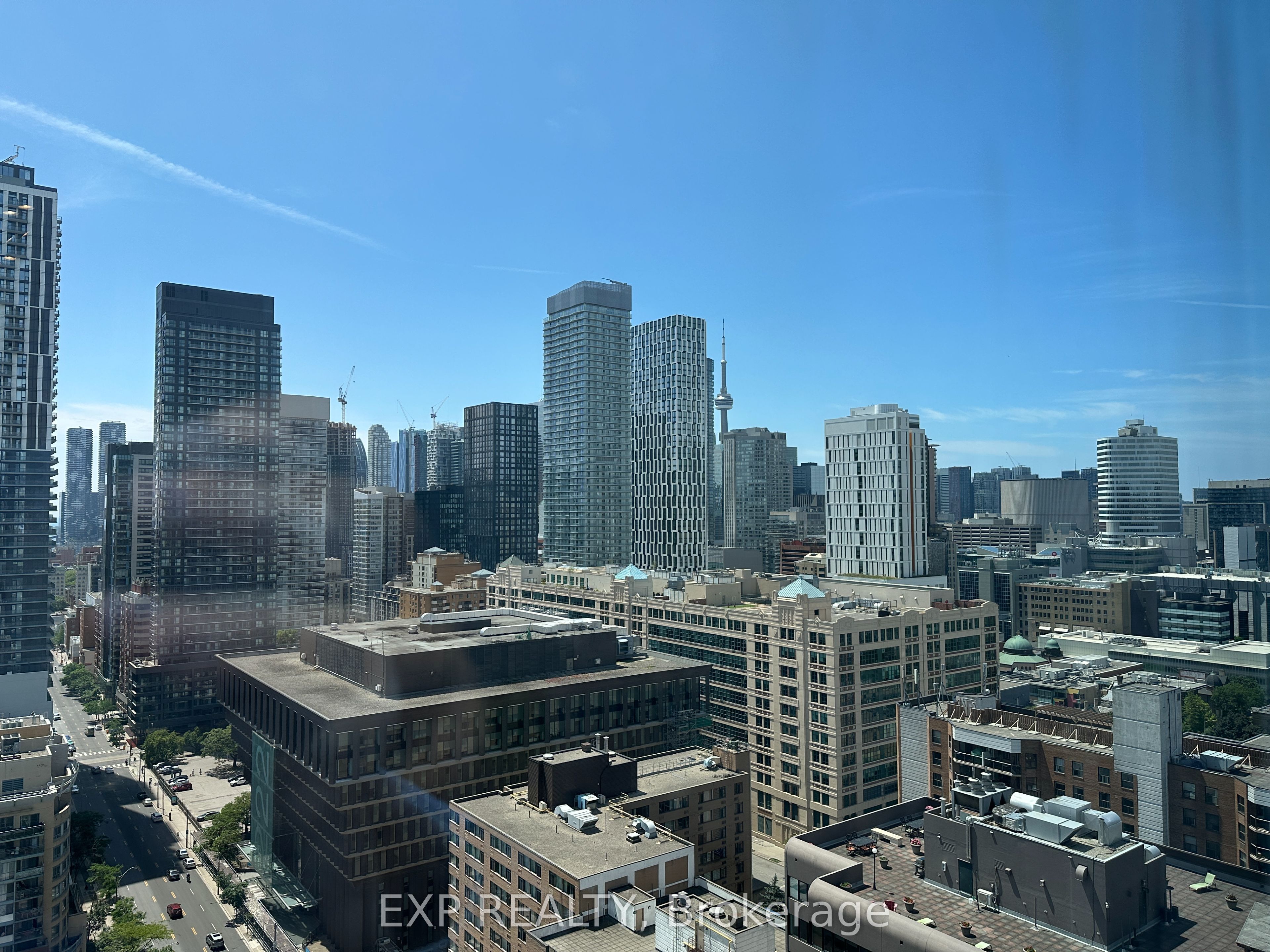 319 Jarvis Street 2517, Toronto, ON M5B 0C8