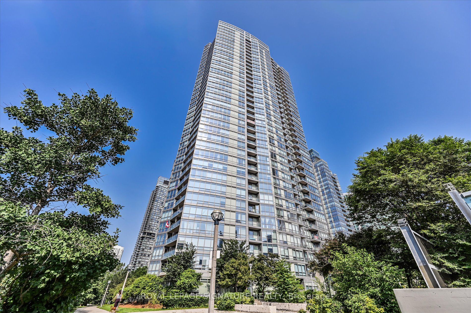 5 Mariner Terrace 1102, Toronto, ON M5V 3V6 photo 2