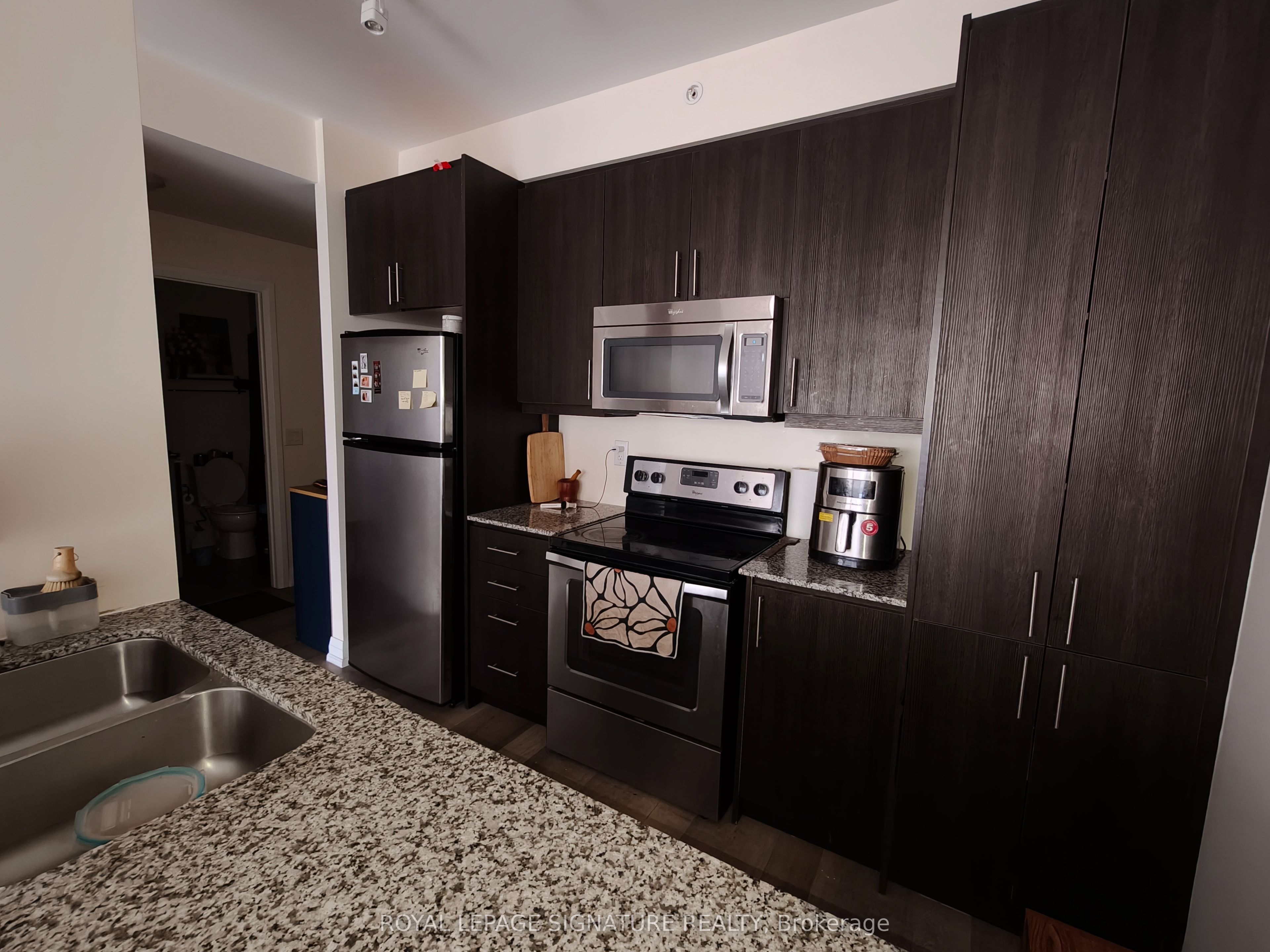 85 The Donway Way W 703, Toronto, ON M3C 0L9 photo 3