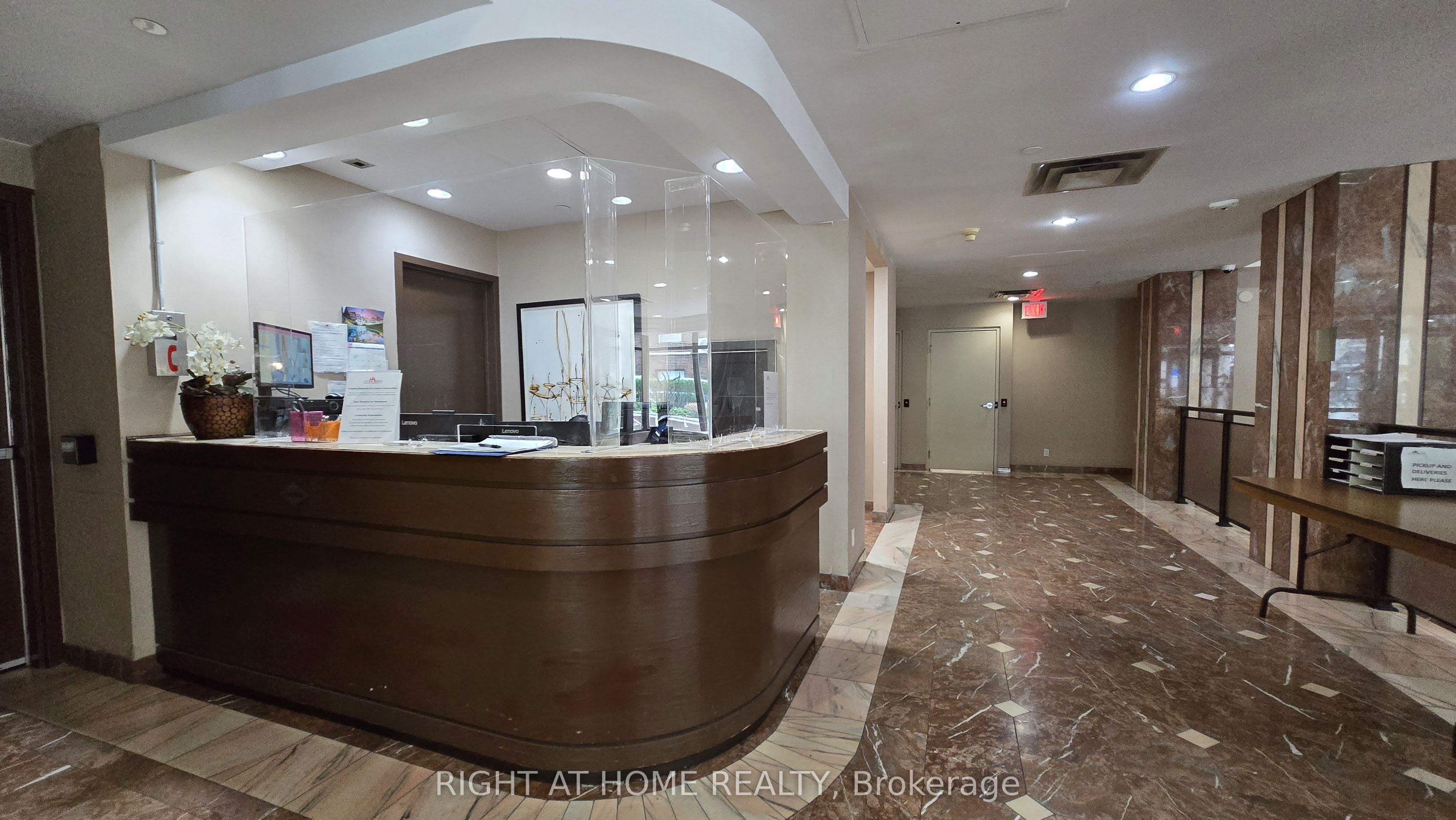 7 Broadway Avenue 311, Toronto, ON M4P 3C5 photo 5