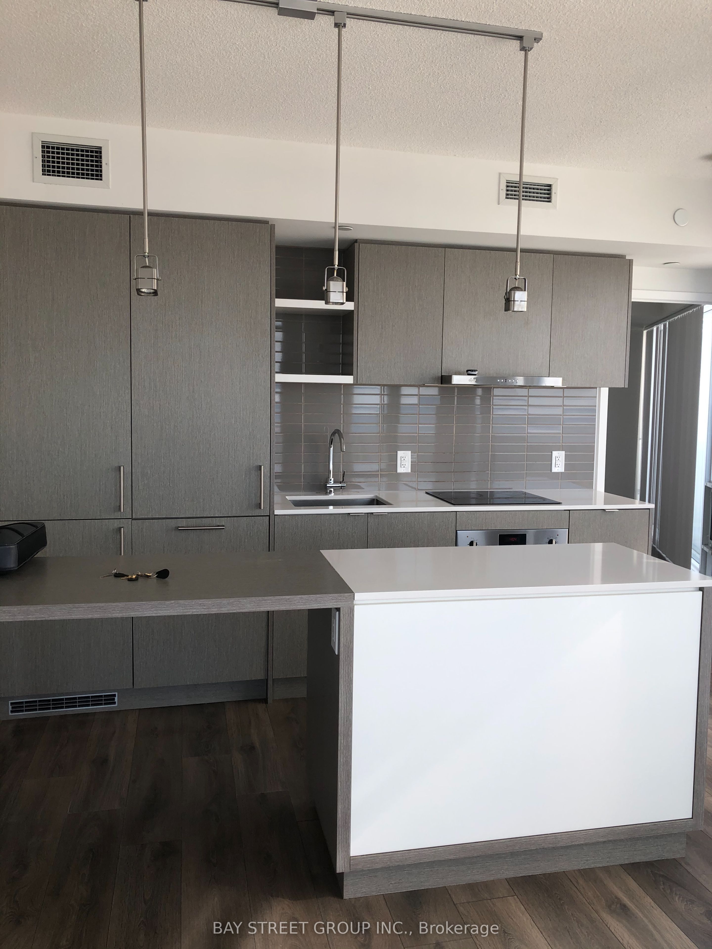 100 Harbour Street 4507, Toronto, ON M5J 0B5 photo 3