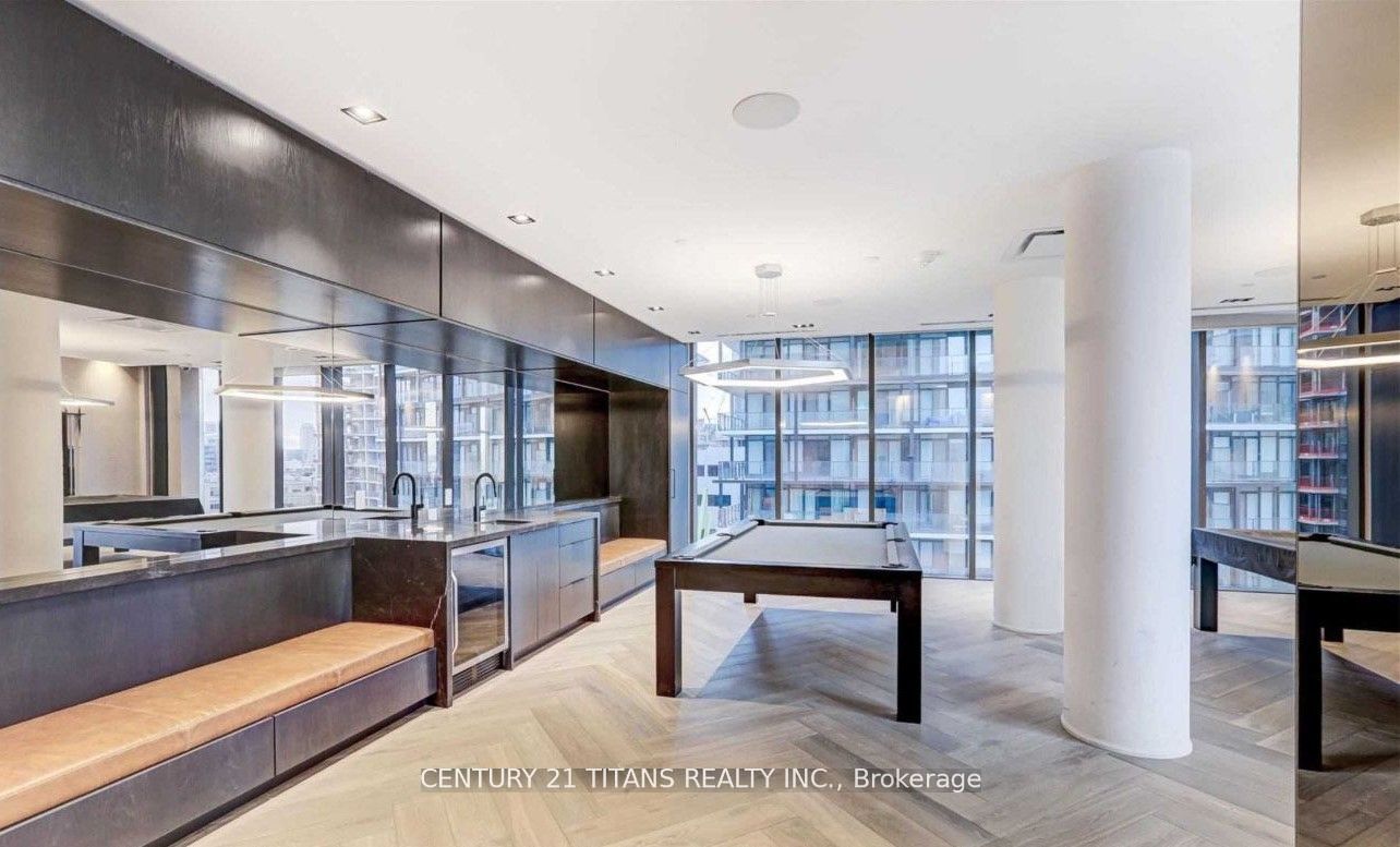 330 Richmond Street W 616, Toronto, ON M5V 1X1 photo 5