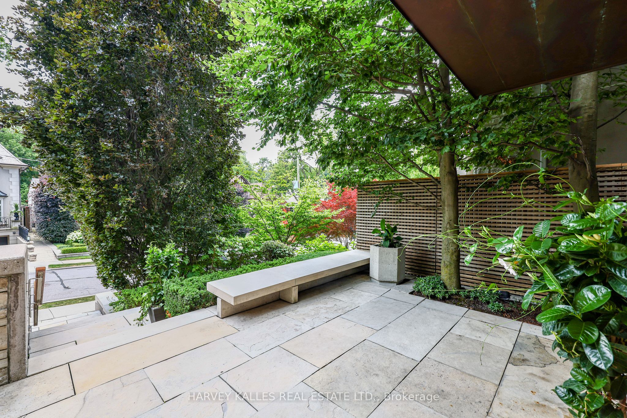 36 Millbank Avenue, Toronto, ON M5P 1S5 photo 3