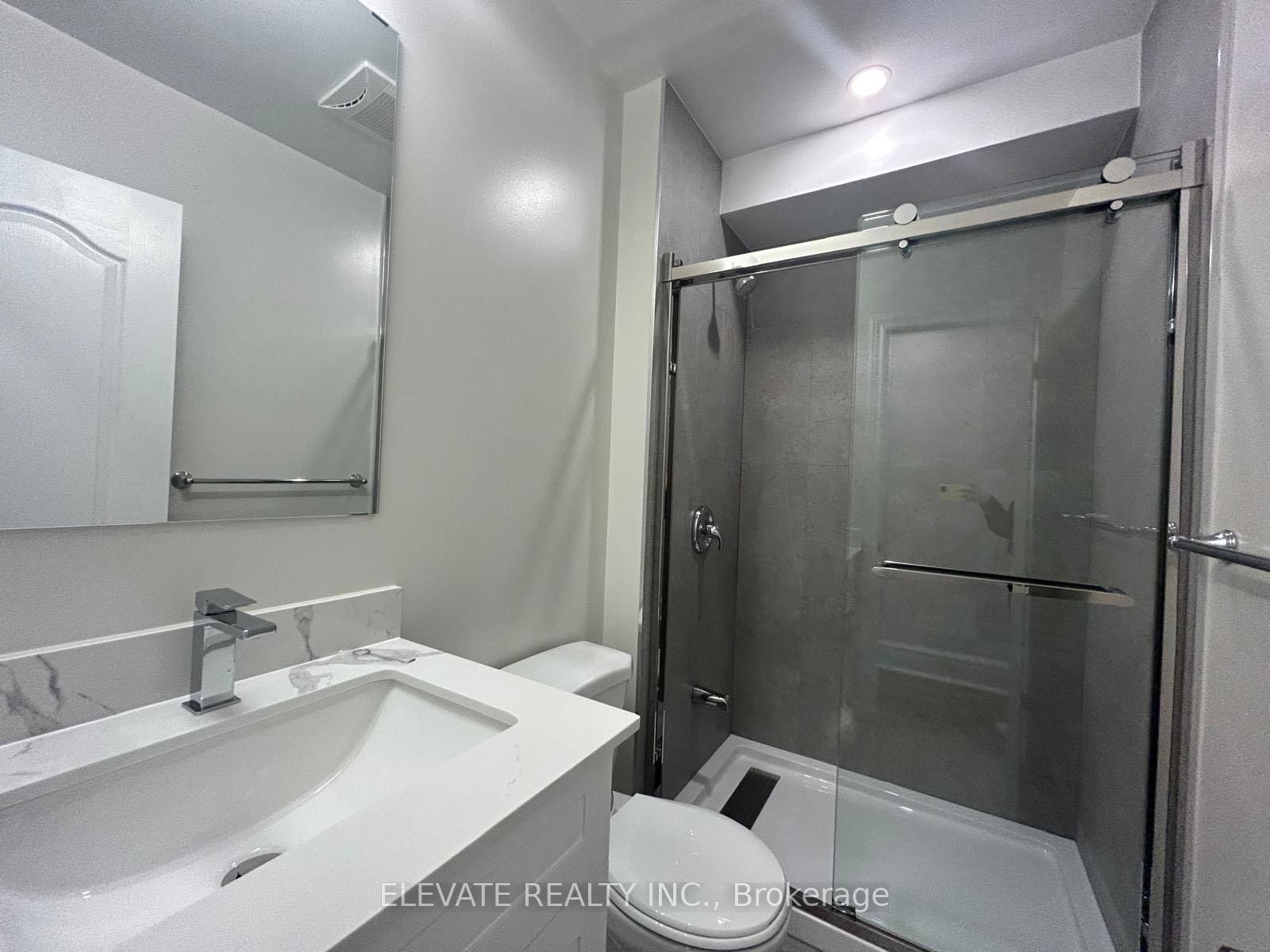 78 Givins Street E 1, Toronto, ON M6J 2X8 photo 5