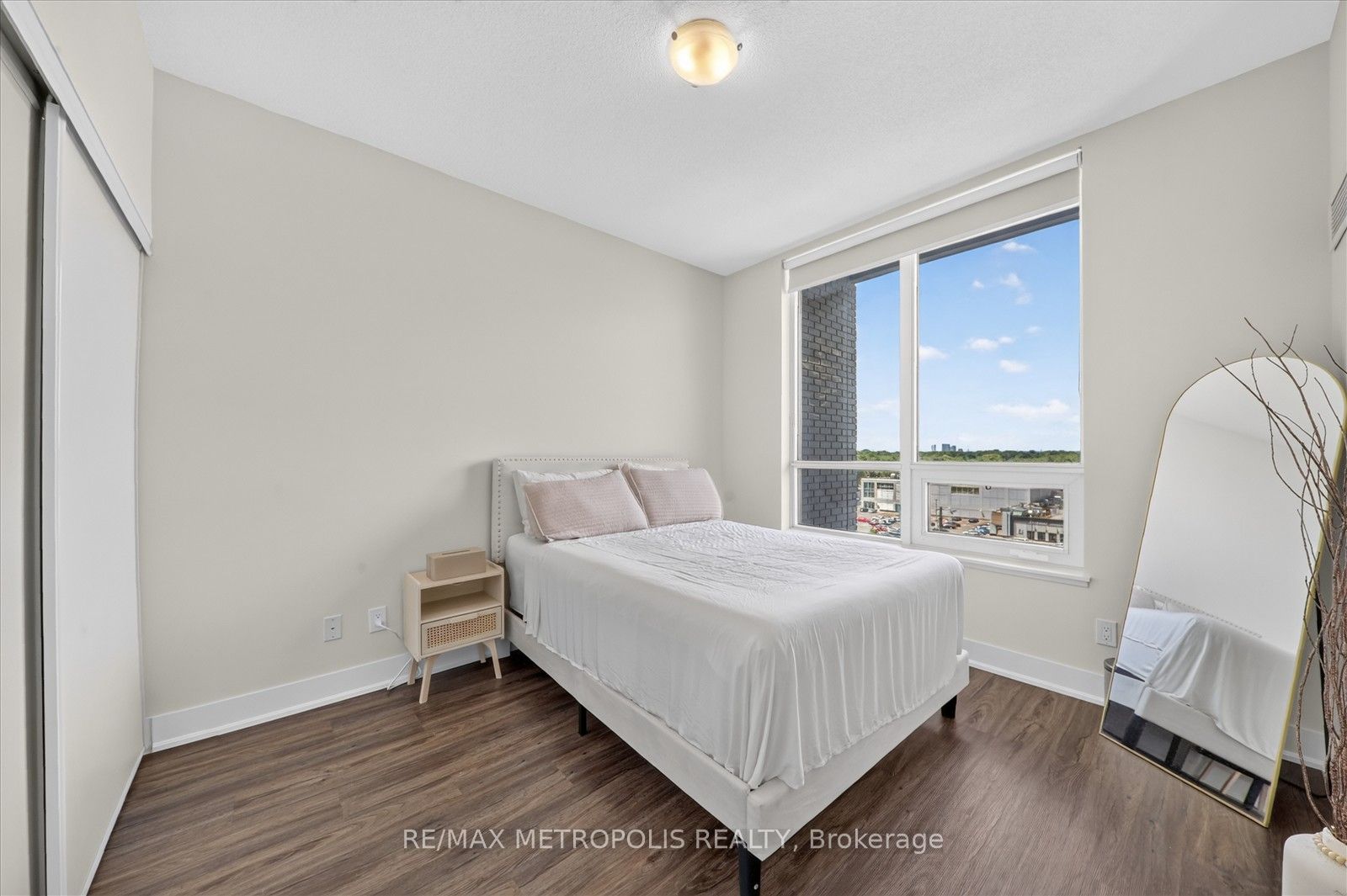 7 Kenaston Gardens 619, Toronto, ON M2K 1G7 photo 2