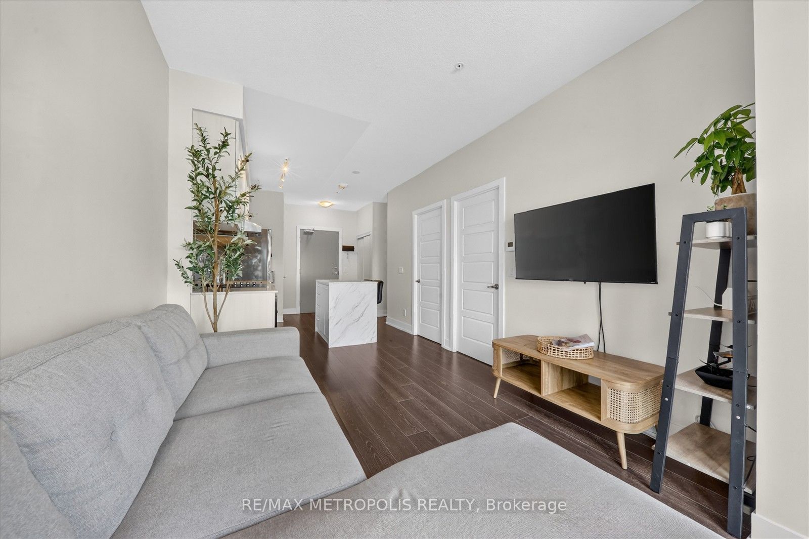 7 Kenaston Gardens 619, Toronto, ON M2K 1G7 photo 3