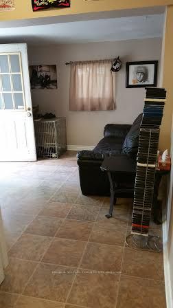 1242 College Street 3, Toronto, ON M6H 1C2 photo 5