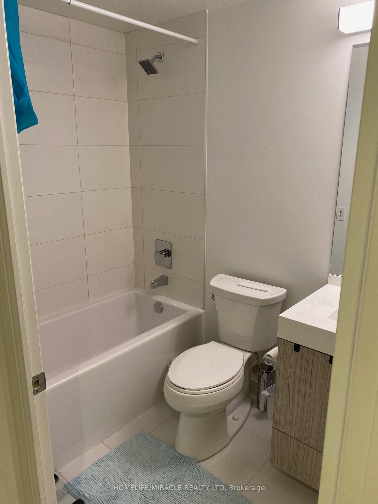 251 Jarvis Street 1605, Toronto, ON M5B 0C3 photo 4