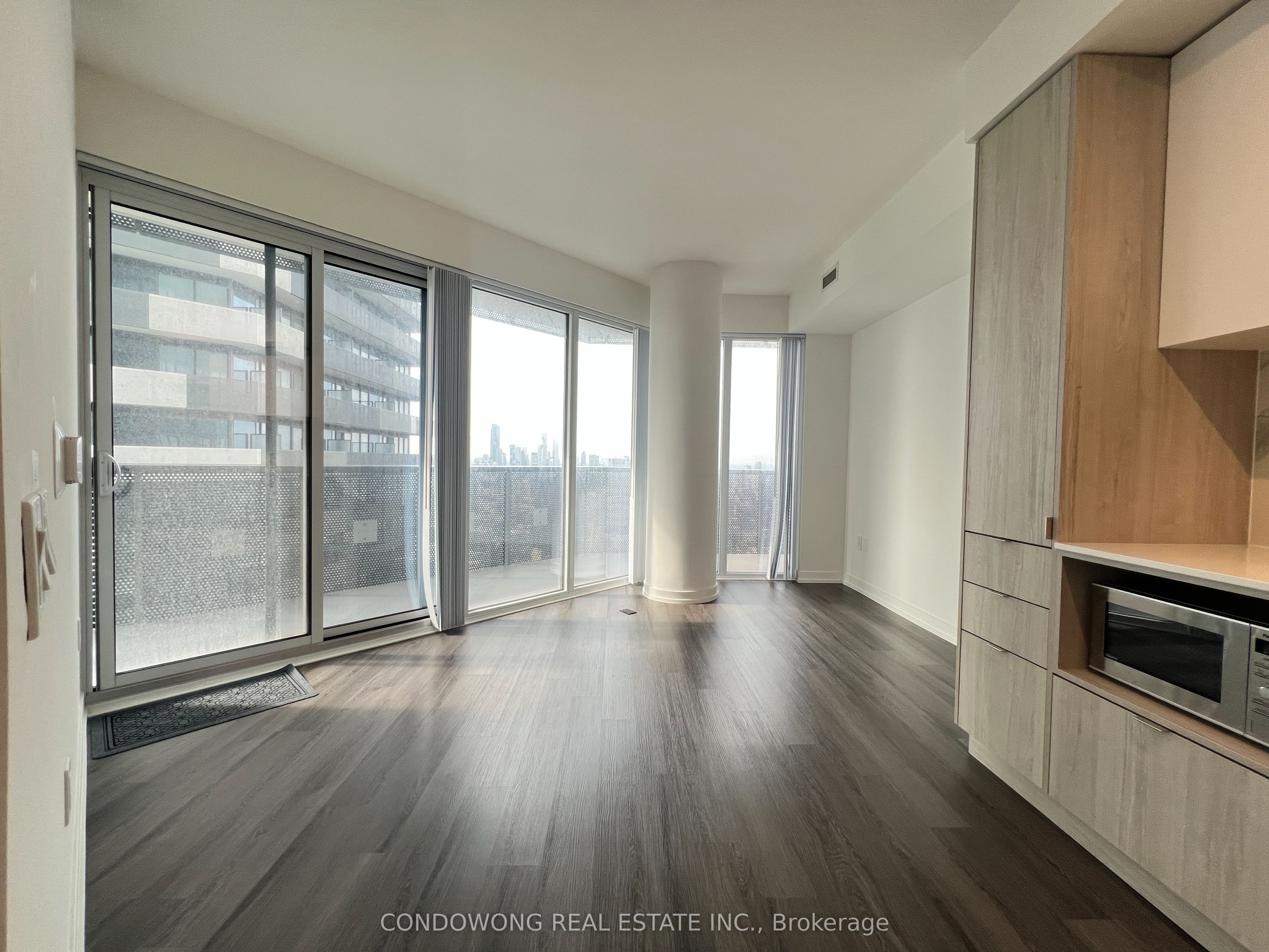 138 Downes Street 6212, Toronto, ON M5E 0E4 photo 3