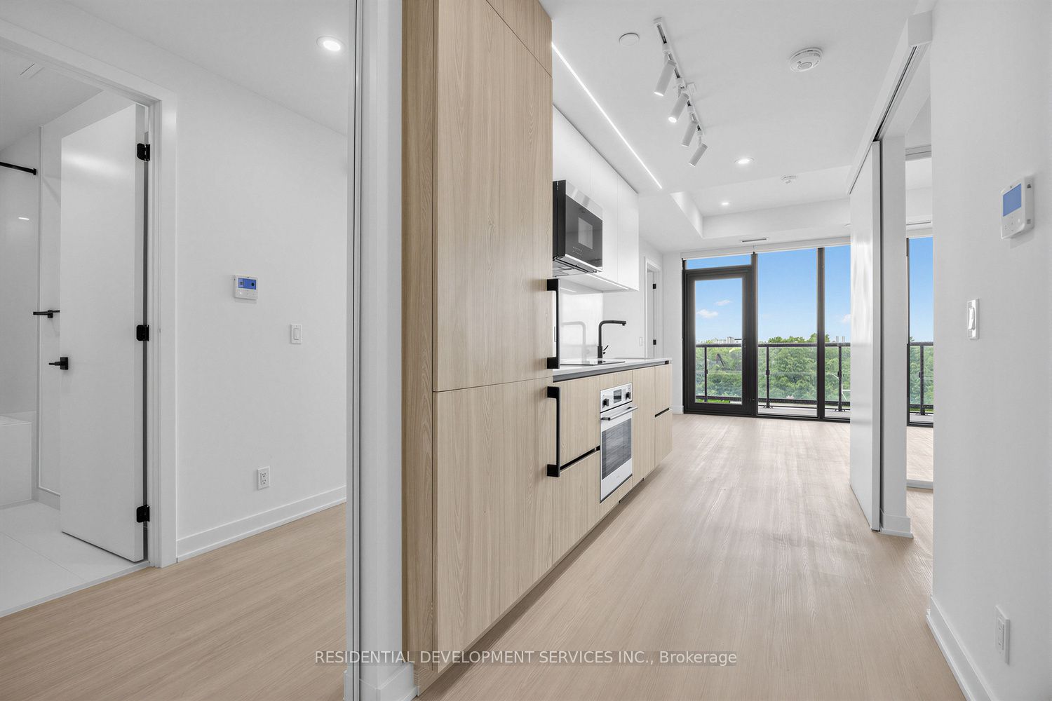 699 Sheppard Avenue E 619, Toronto, ON M2K 0J5 photo 5