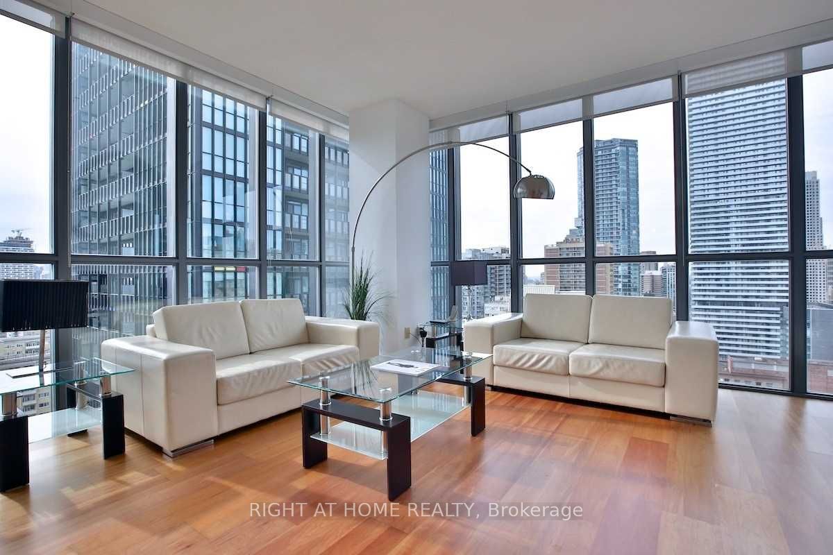 110 Charles Street E 1903, Toronto, ON M4Y 1T5