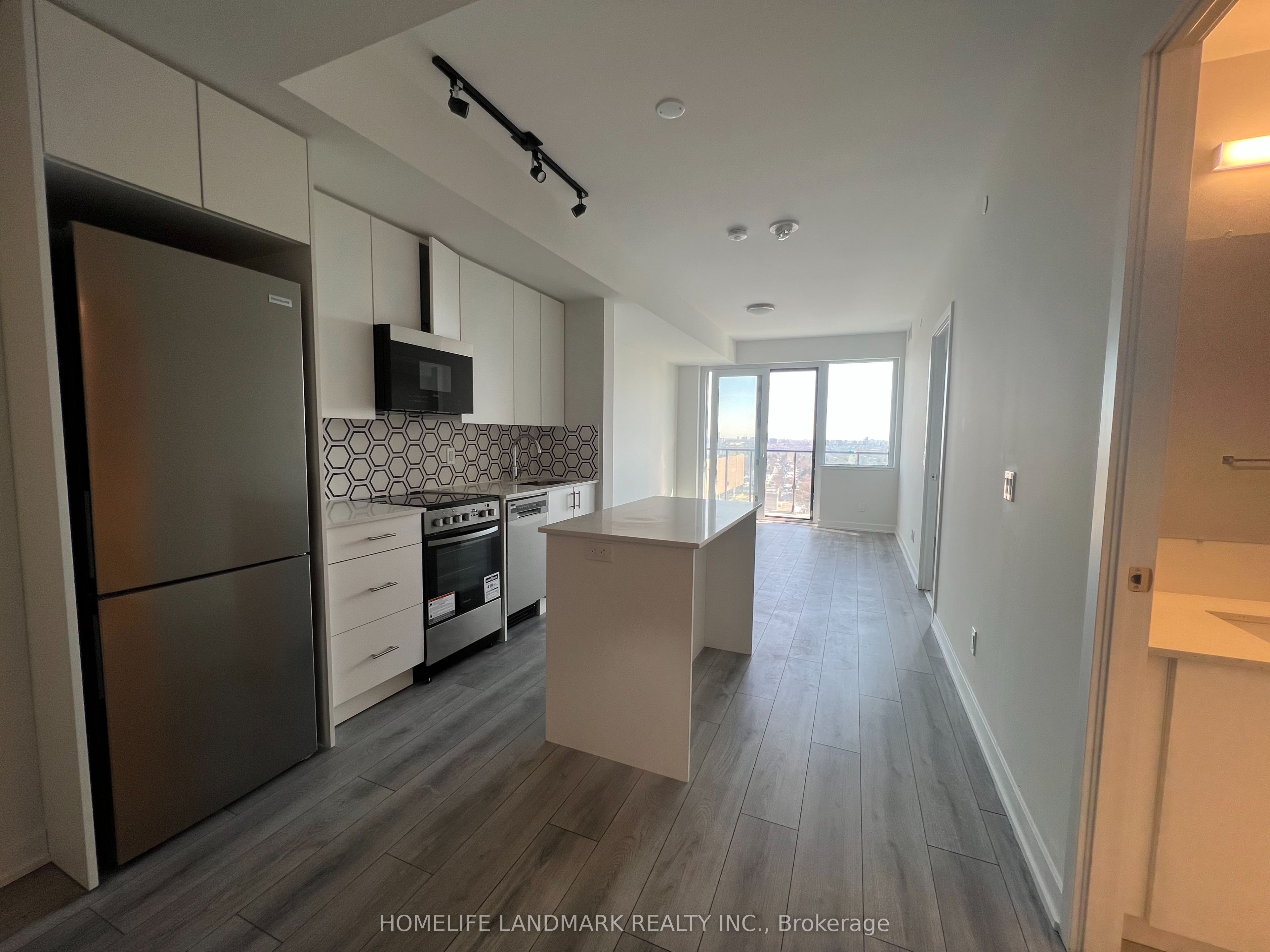 15 Ellerslie Avenue 2211, Toronto, ON M2N 0L7 photo 4