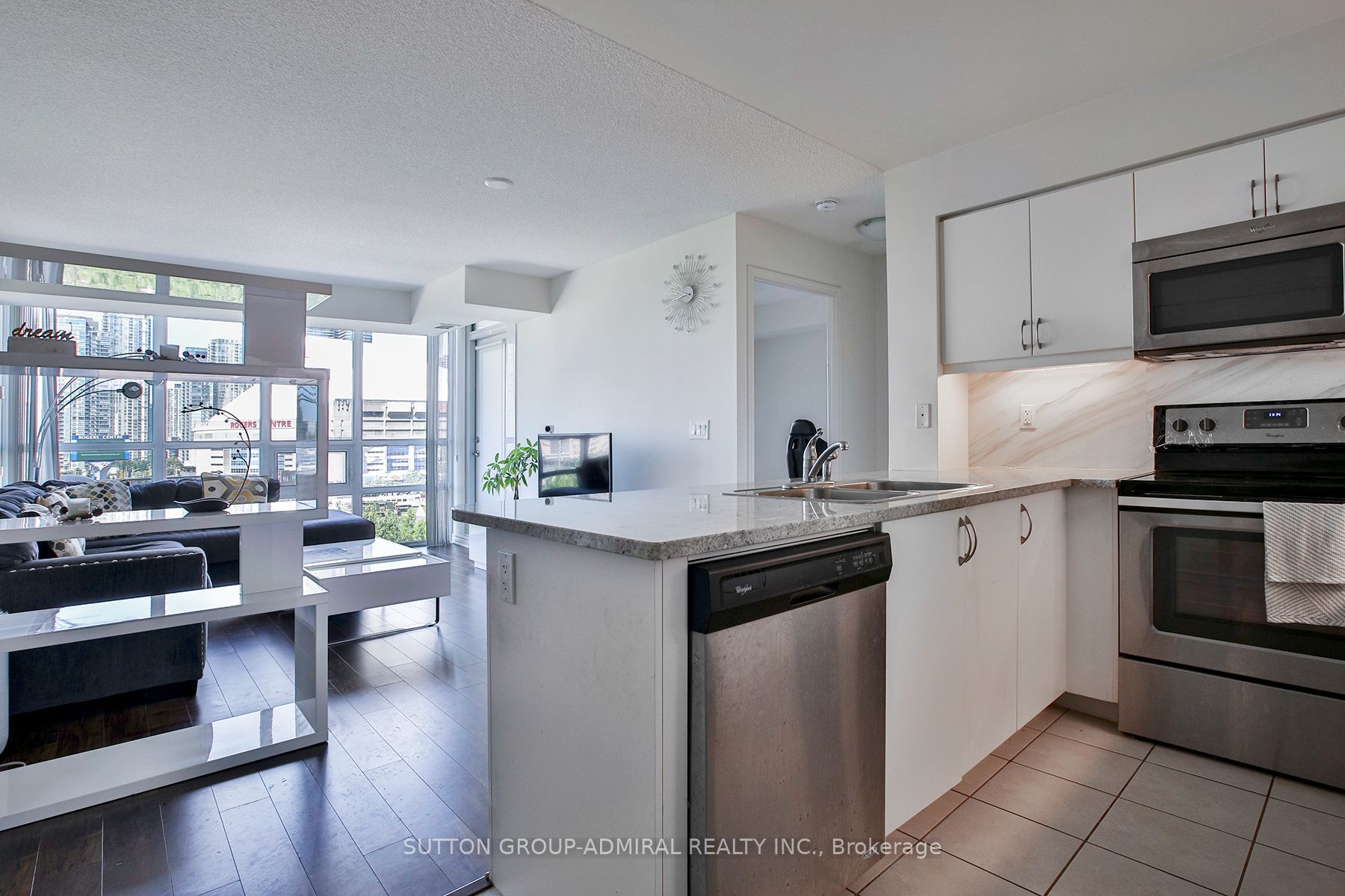 25 Lower Simcoe Street 1017, Toronto, ON M5J 3A1 photo 4