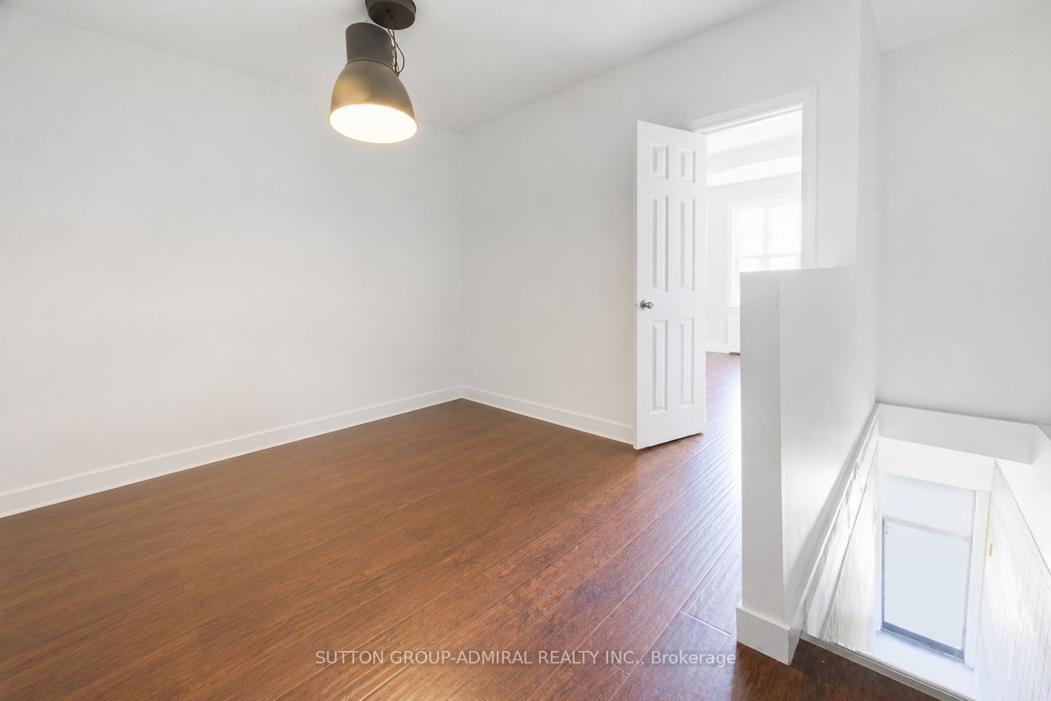 193 1/2 Baldwin Street, Toronto, ON M5T 1M1 photo 2