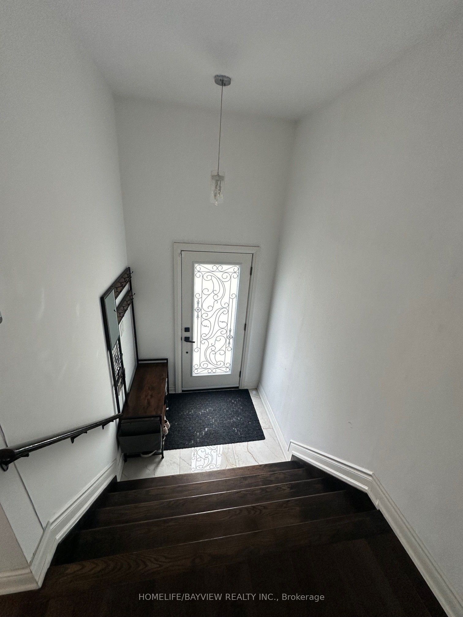 68 Knighton Drive, Toronto, ON M4A 1W2 photo 3