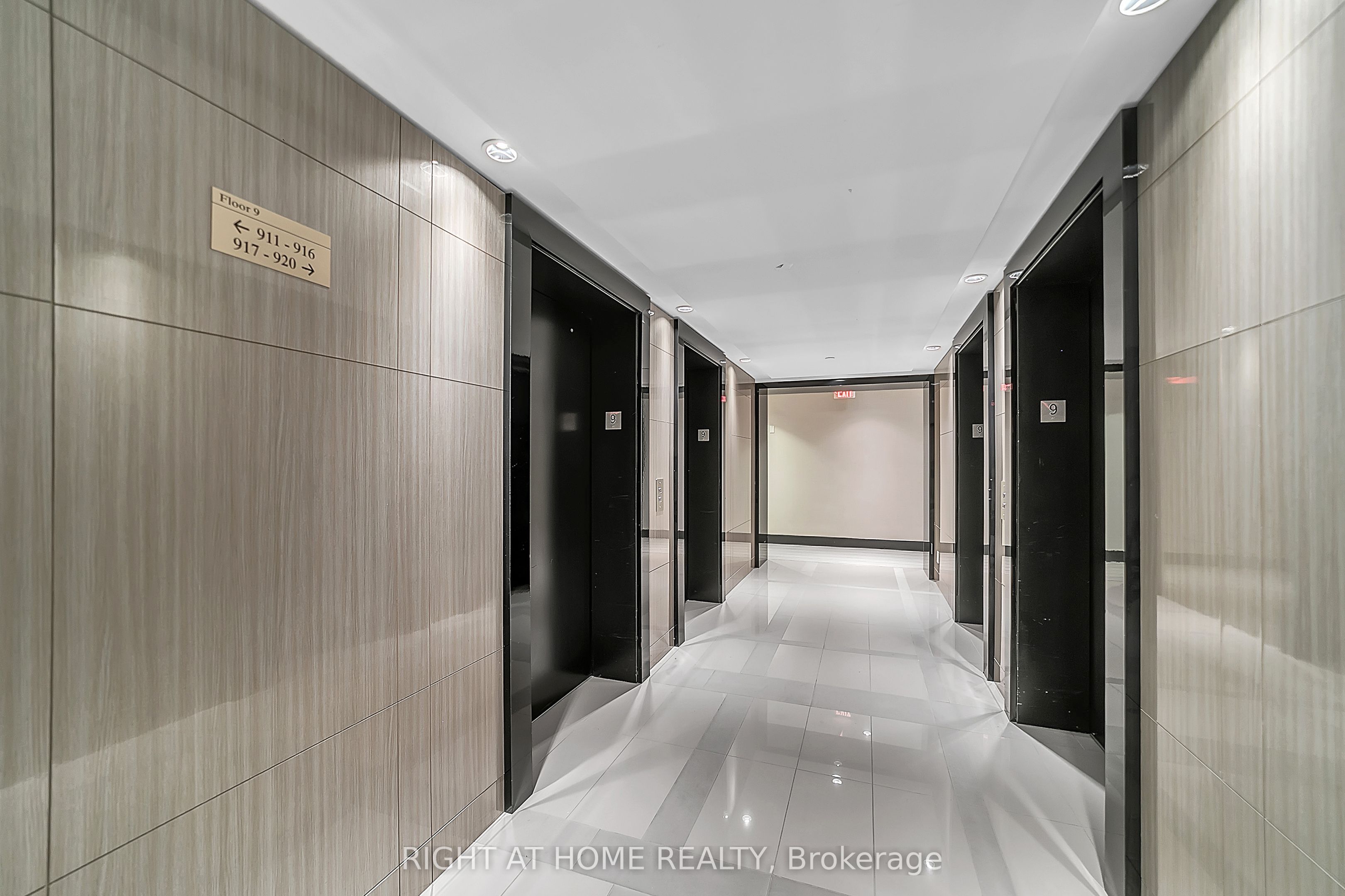 98 Lillian Street # 916, Toronto, ON M4S 0A5 photo 3