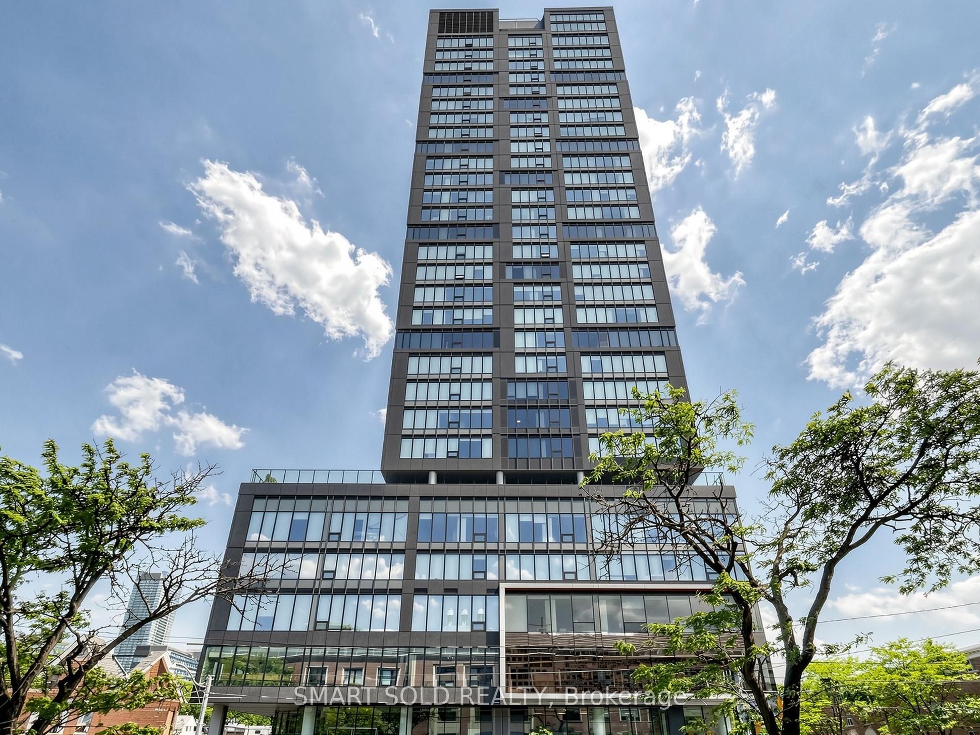 203 College Street 1405, Toronto, ON M5T 0C8 photo 2