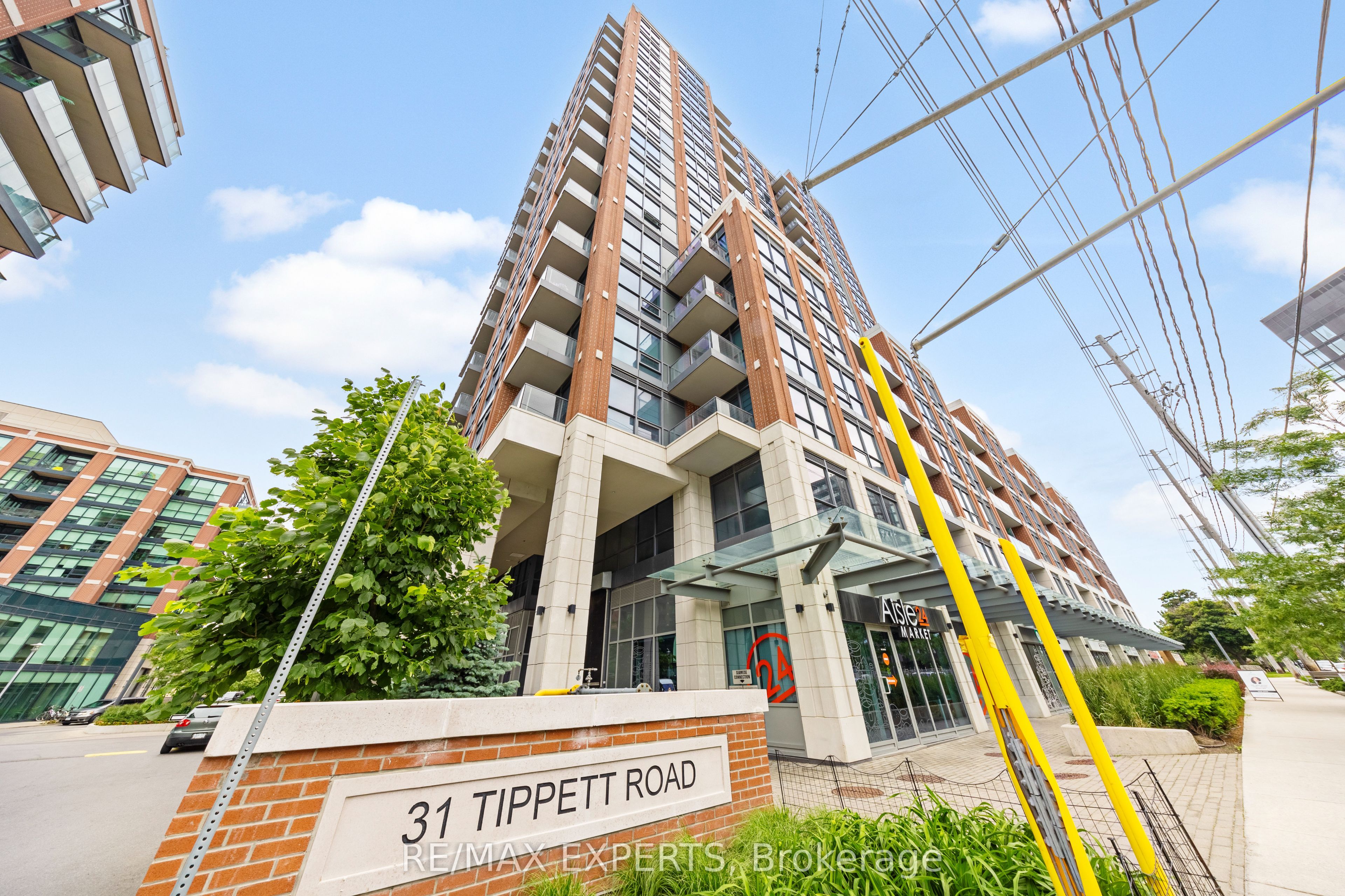 31 Tippett Road 1410, Toronto, ON M3H 0C8 photo 2