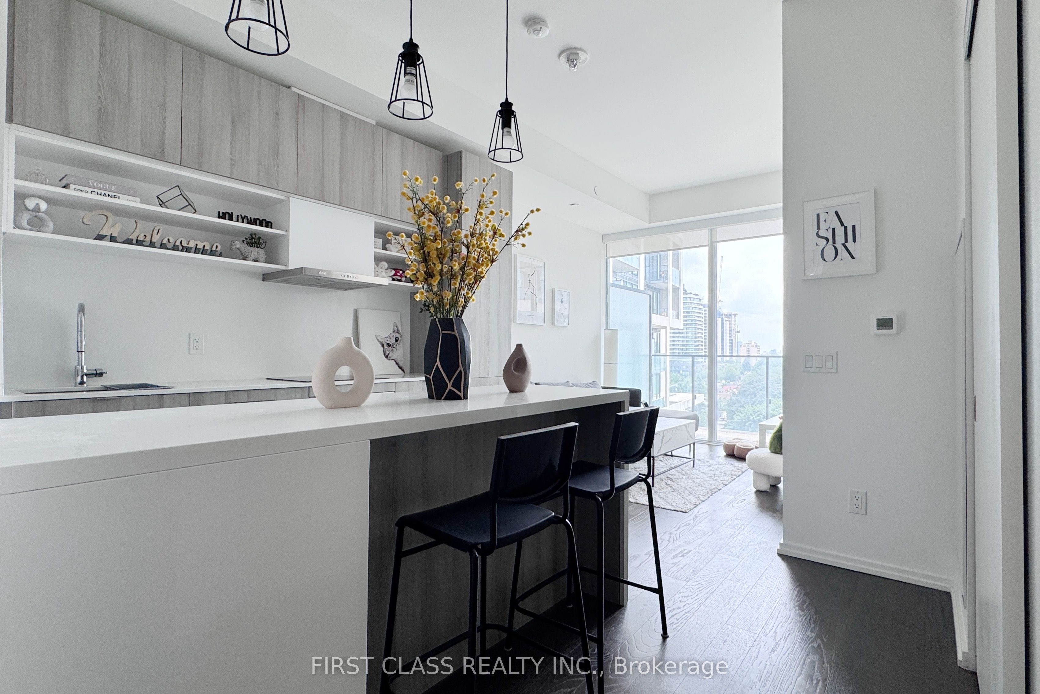 8 Hillsdale Avenue 1141, Toronto, ON M4S 1T5 photo 2