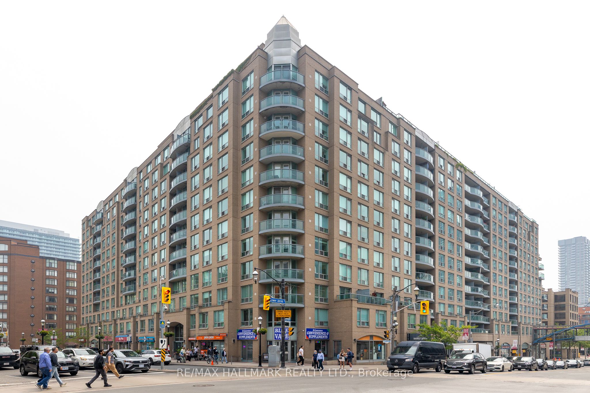 109 Front Street E 528, Toronto, ON M5A 4P7