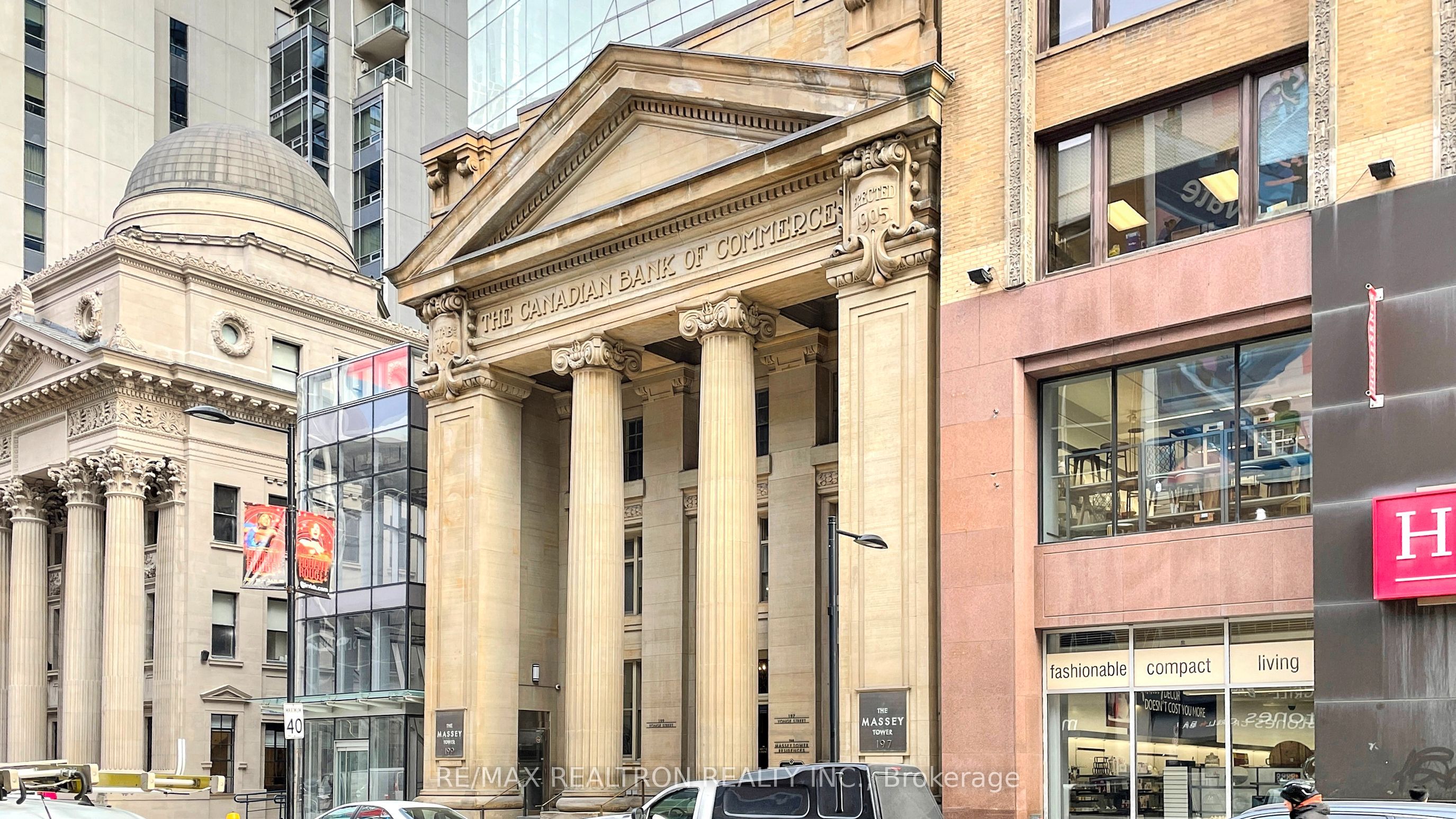 197 Yonge Street 5905, Toronto, ON M5B 1M4 photo 4